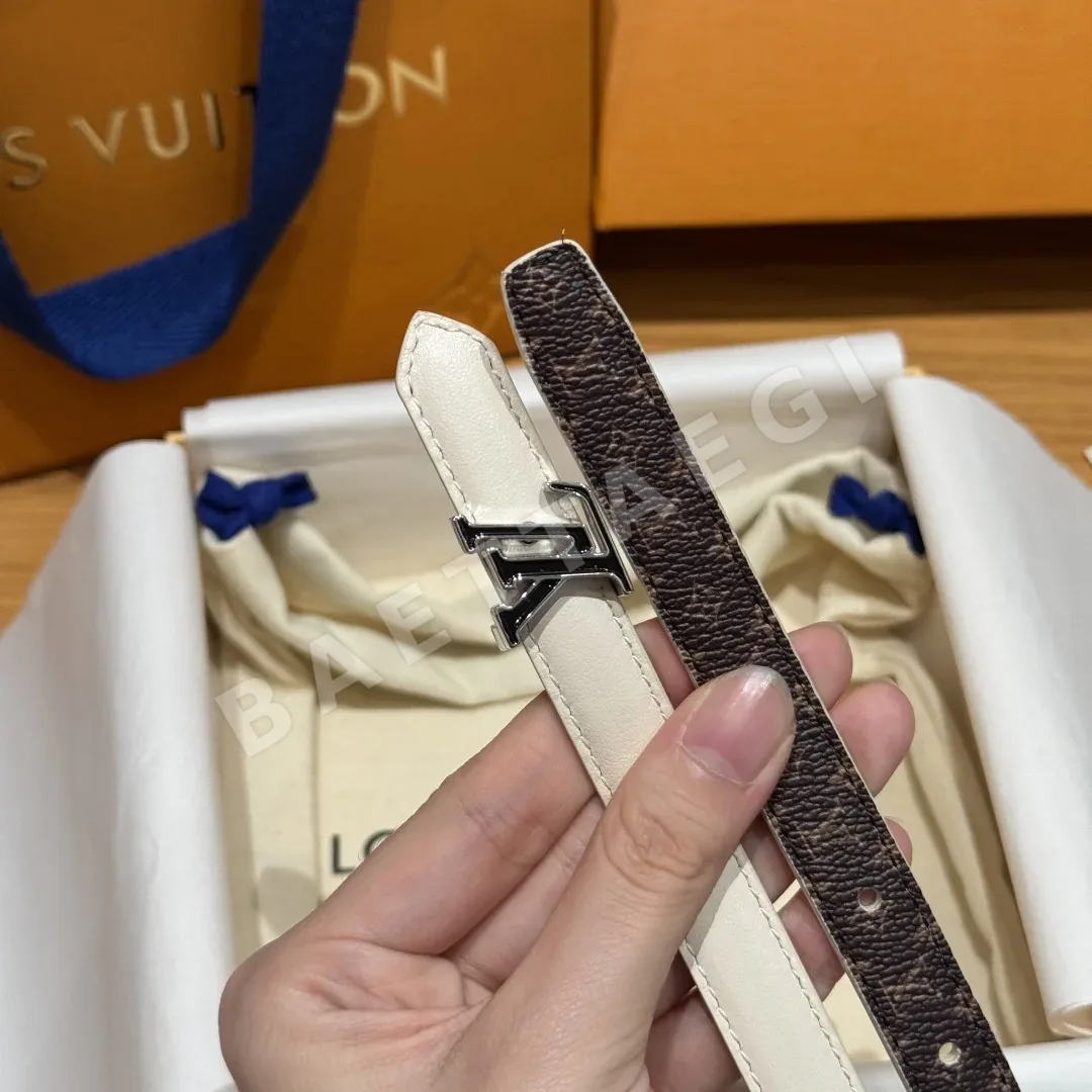 루이비통 리버시블 가죽 모노그램 벨트 상세 이미지 6