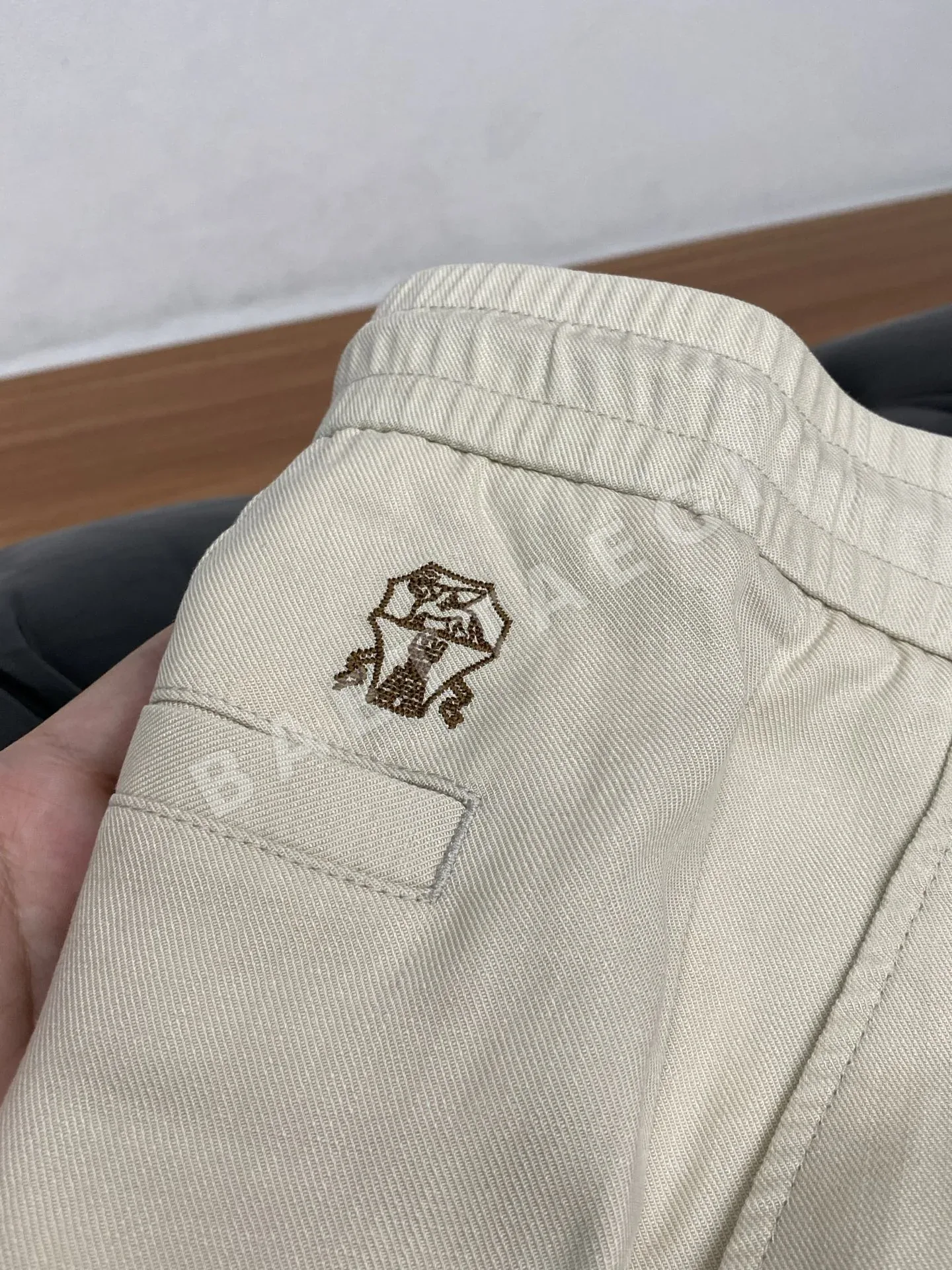 브루넬로쿠치넬리 면마 혼방 남성 바지 상세 이미지 5