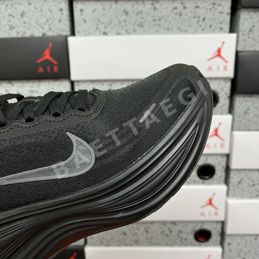 나이키 줌 보메로 18 HV8150-003 201114 Nike Zoom Vomero 18 상세 이미지 7