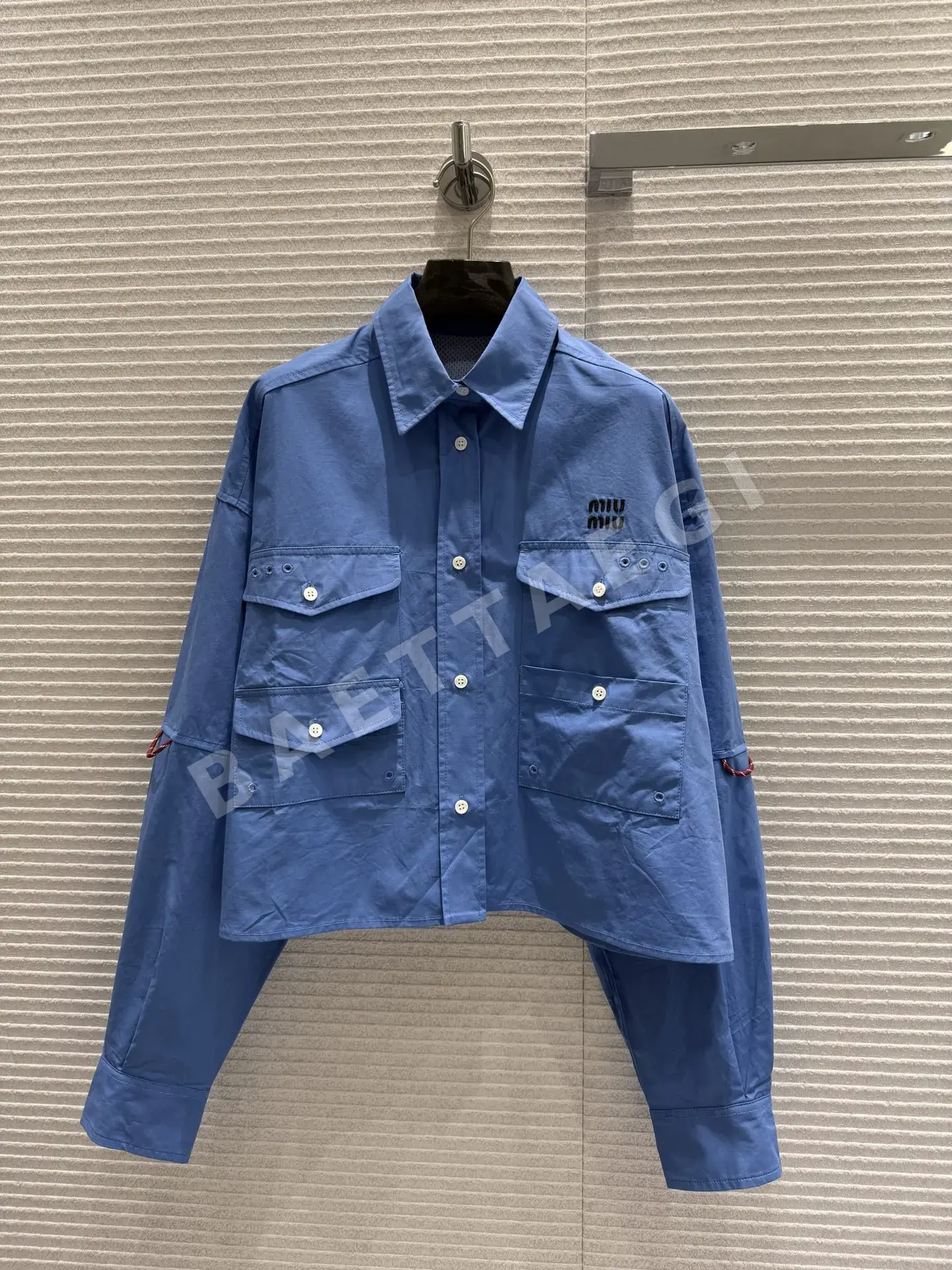 미우미우 블루 반소매 자켓 97224