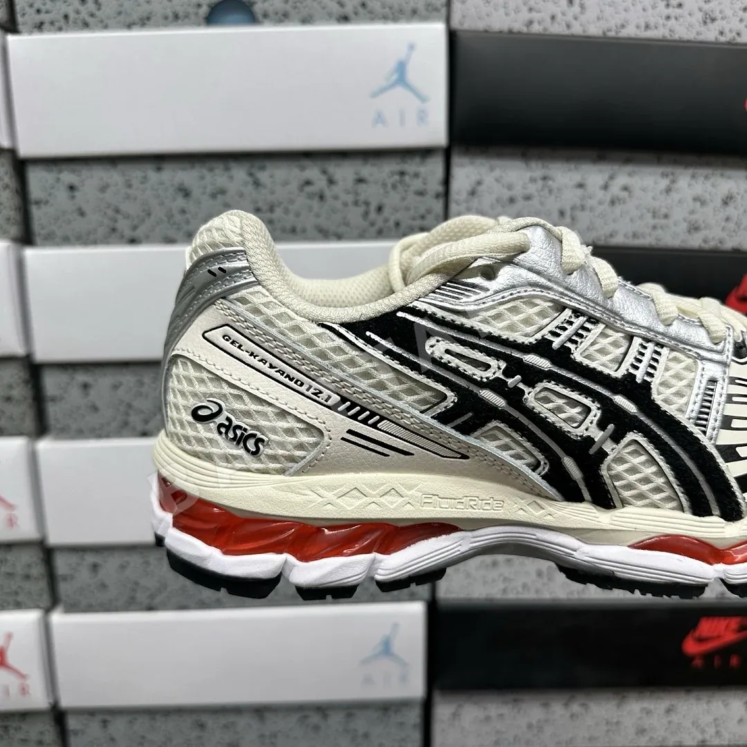 아식스 [ZC] 젤 카야노 12.1 1203B103-100 200478 Asics Gel-Kayano 12.1 Lapstone & Hammer 상세 이미지 5