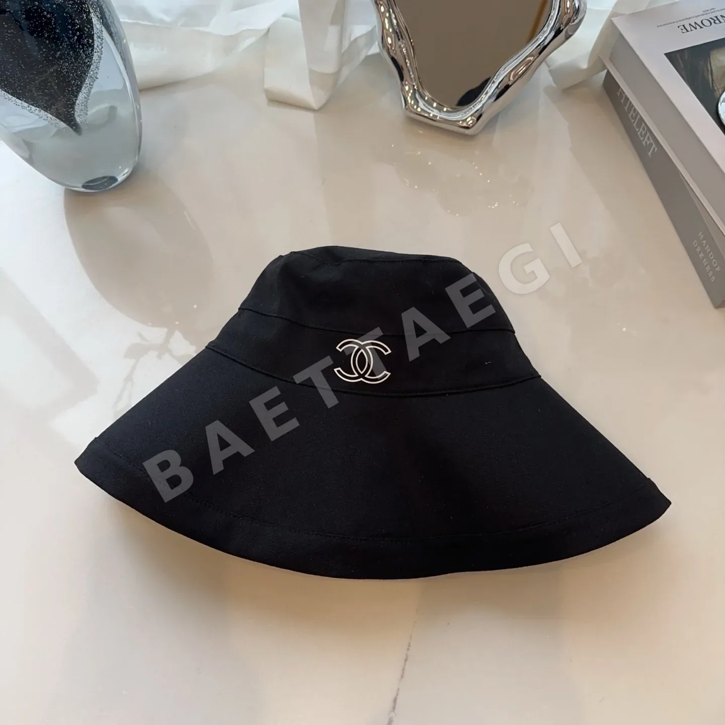 샤넬 린넨 코튼 혼방 챙 넓은 어부 모자 상세 이미지 3