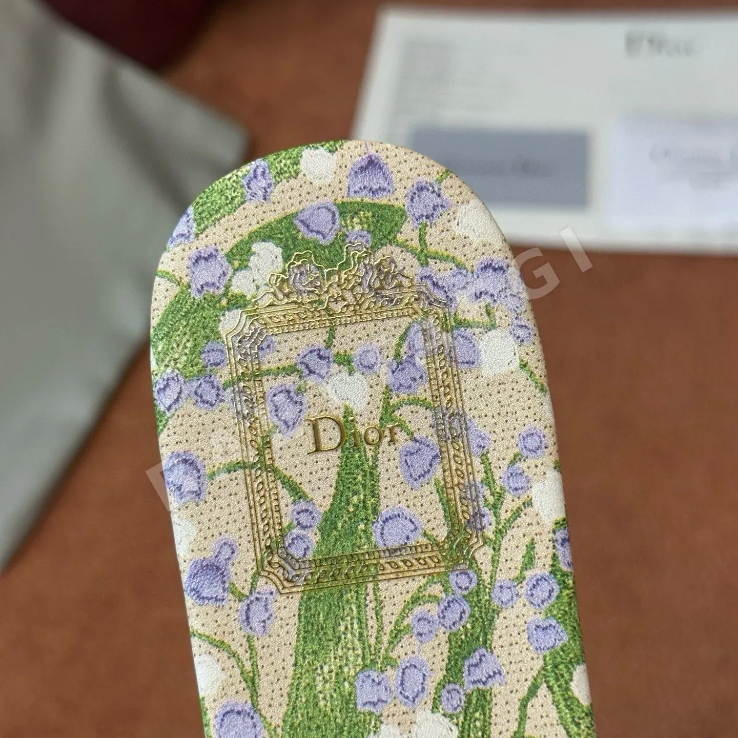 디올 로고 자수 캔버스 플랫 샌들 상세 이미지 4