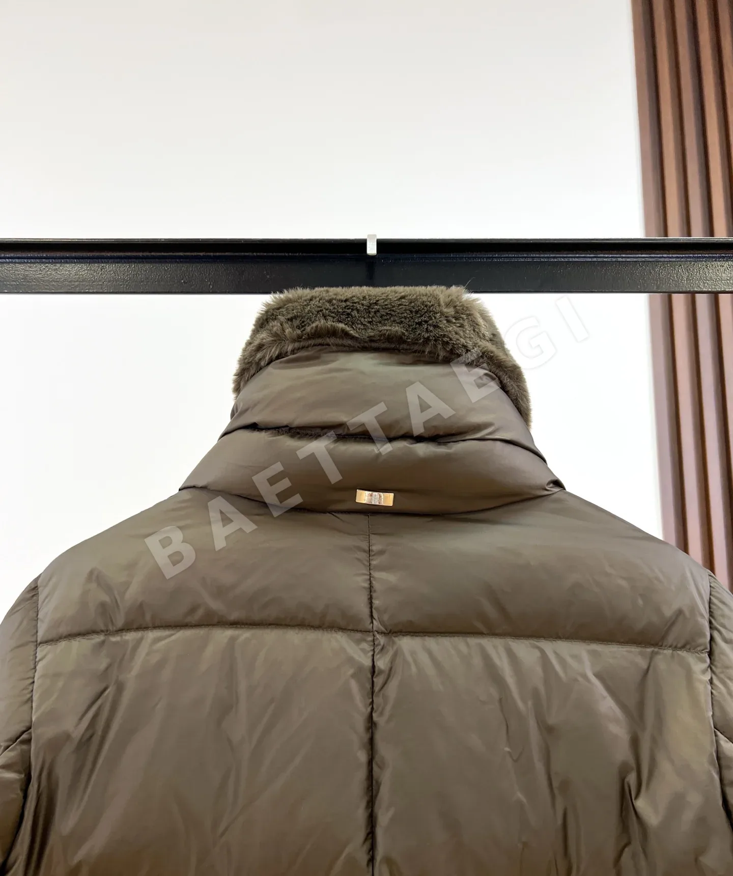에르노 구스다운 여성 패딩 AH-803 상세 이미지 4