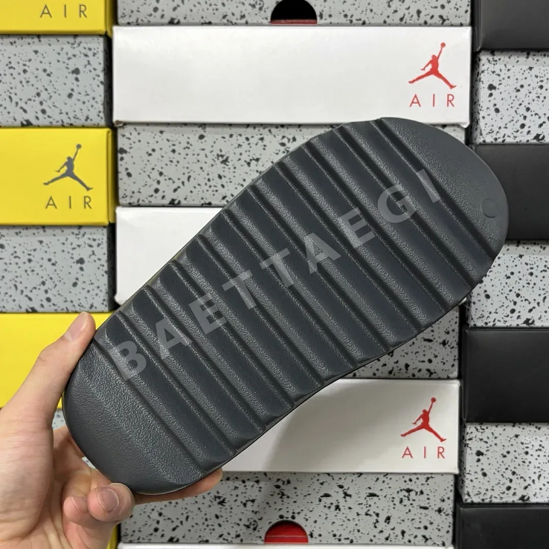 아디다스 [LW] 이지 슬라이드 ID2350 200618 Adidas Yeezy Slide Slate Grey 상세 이미지 4