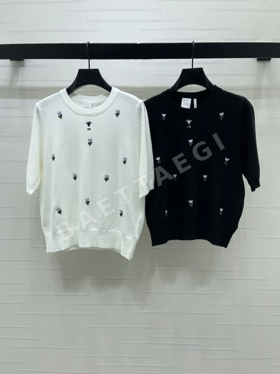 디올 꽃무늬 자수 크루넥 니트 반팔 티셔츠 155679