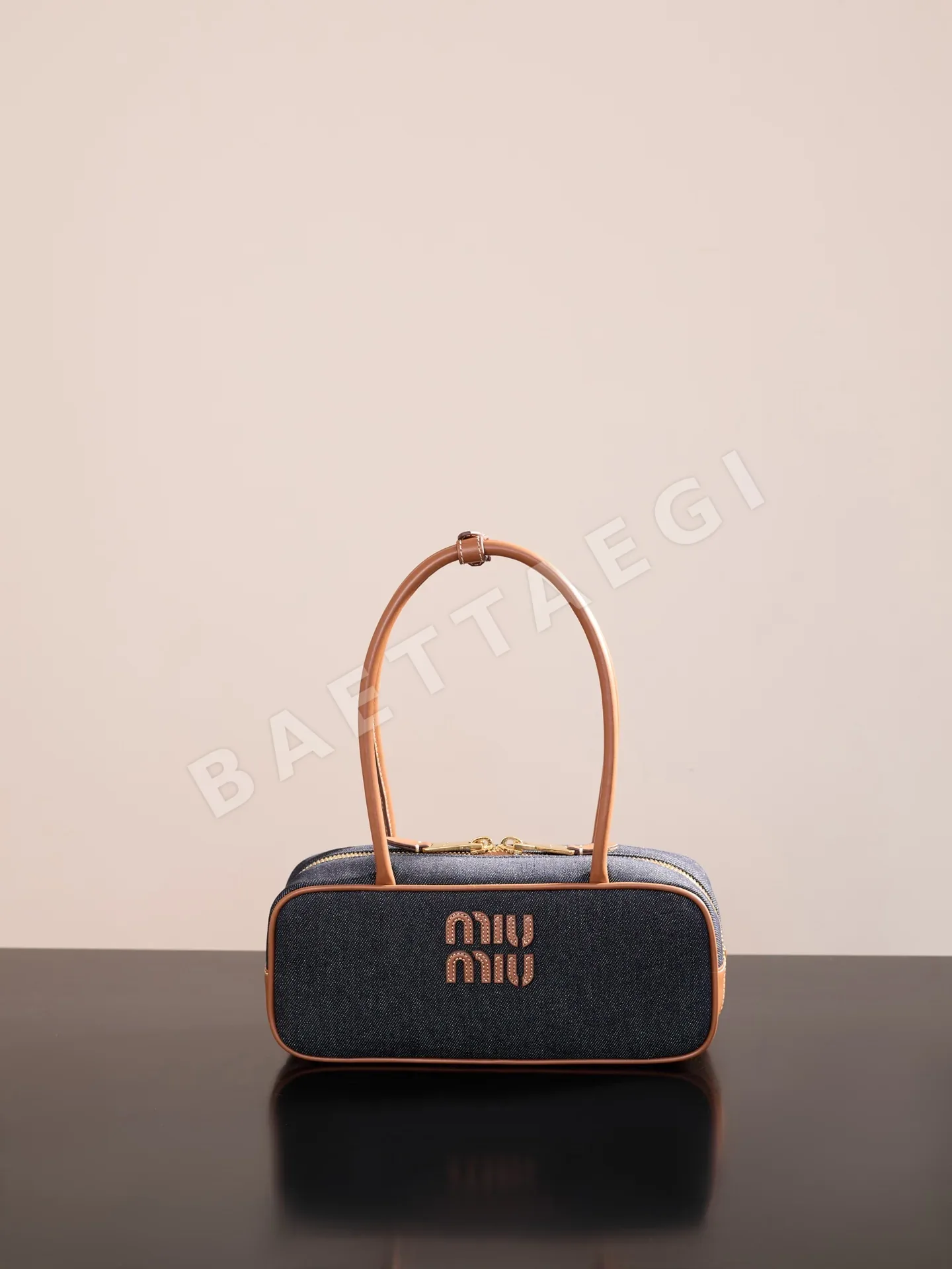 미우미우 데님 중간 브리프케이스 가방 68786