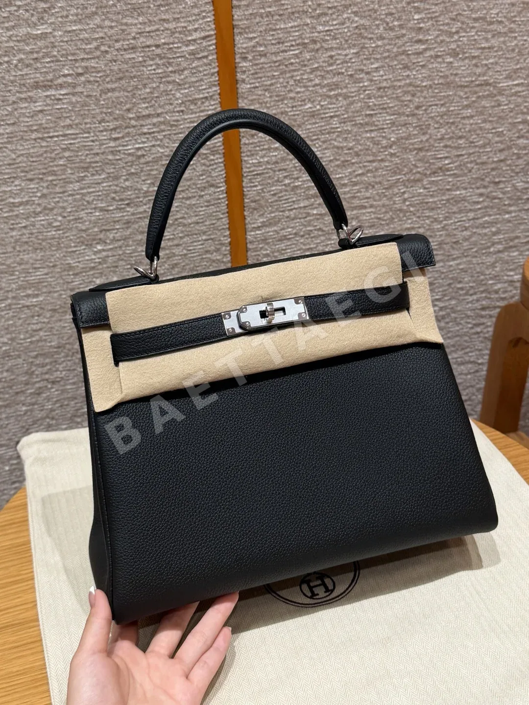 에르메스 켈리 블랙 토고 가죽 가방 191697