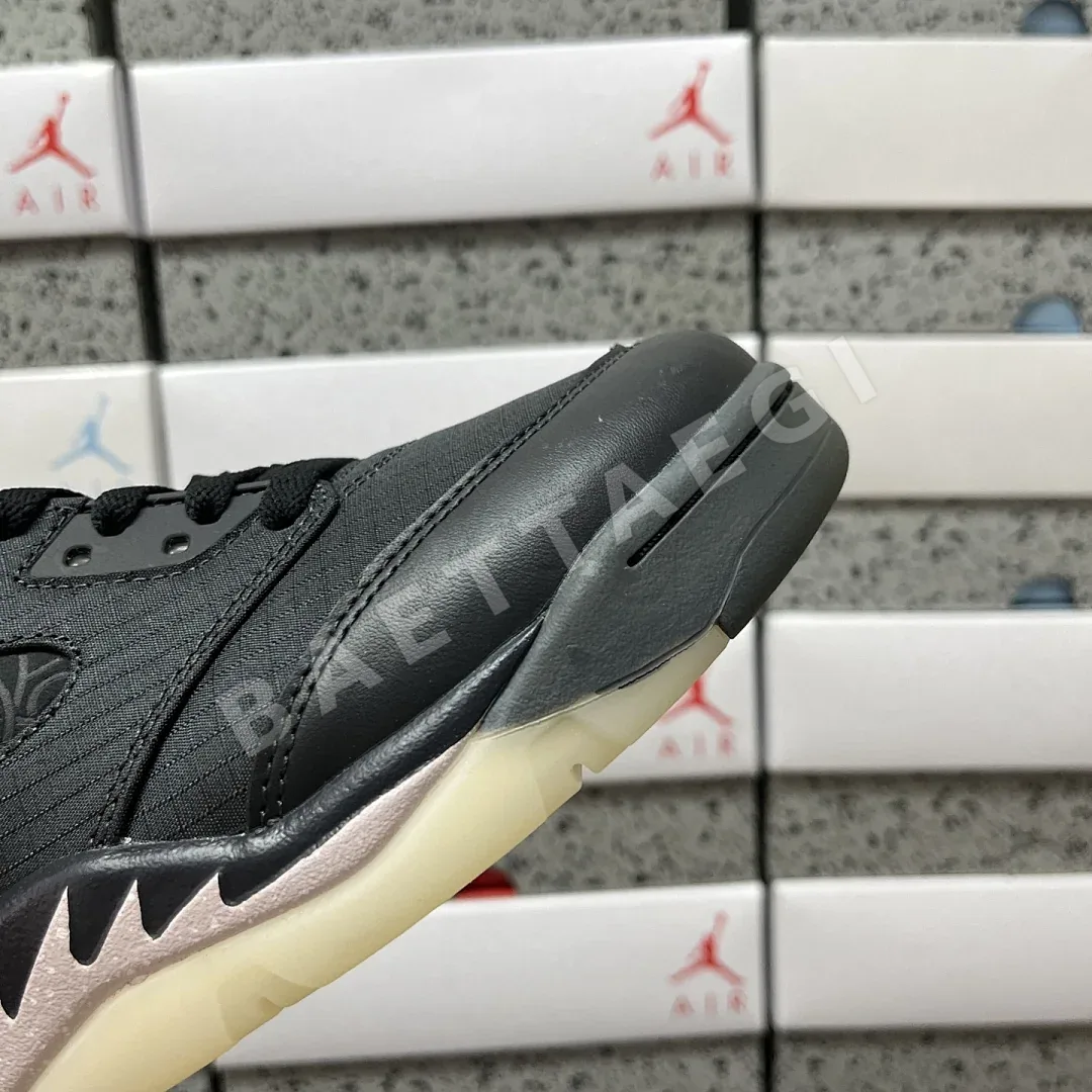 나이키 [GX] 조던 5 레트로 PSG HQ3004-001 201354 Nike Jordan 5 Retro PSG Paris 상세 이미지 9