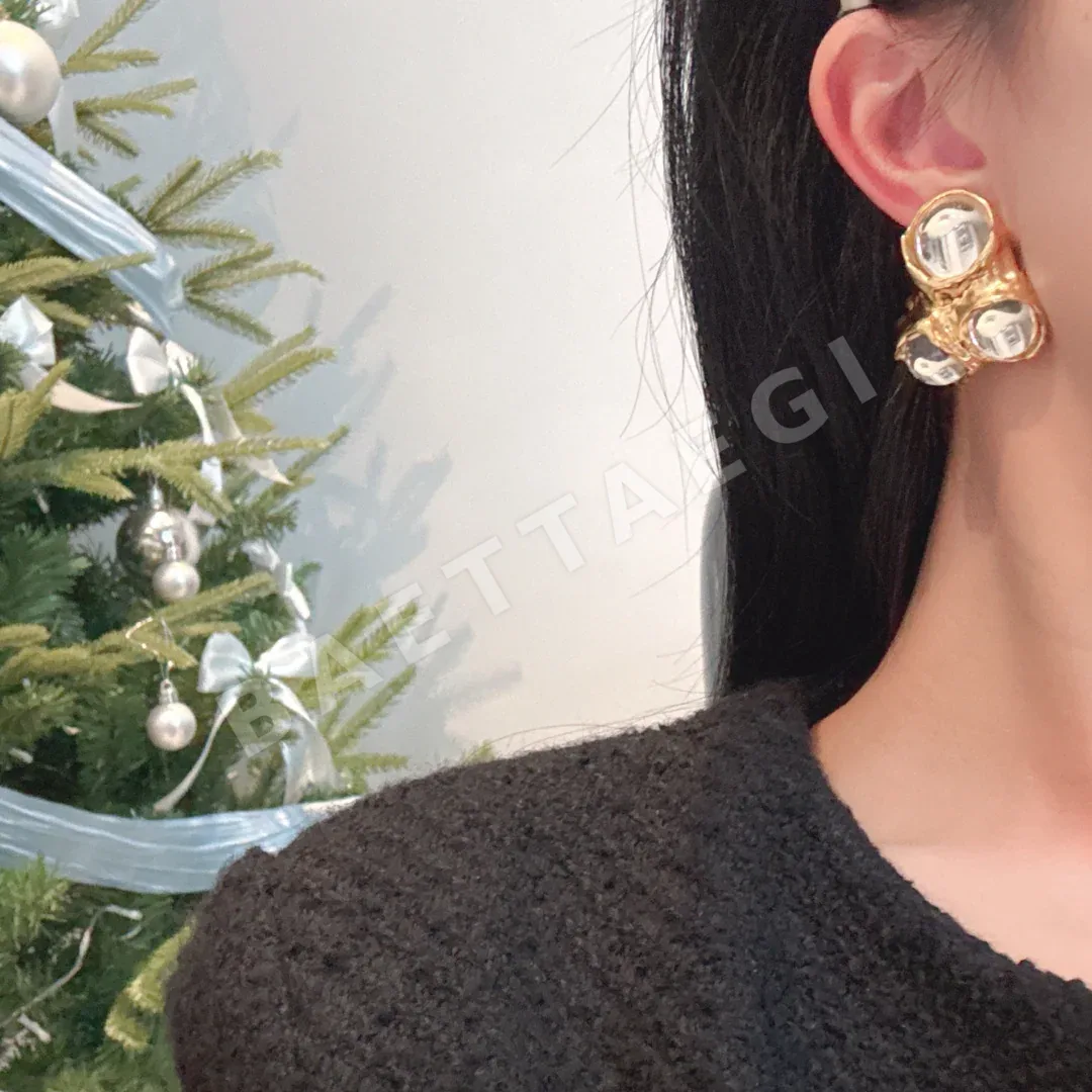 생로랑 심플 디자인 귀걸이 65483