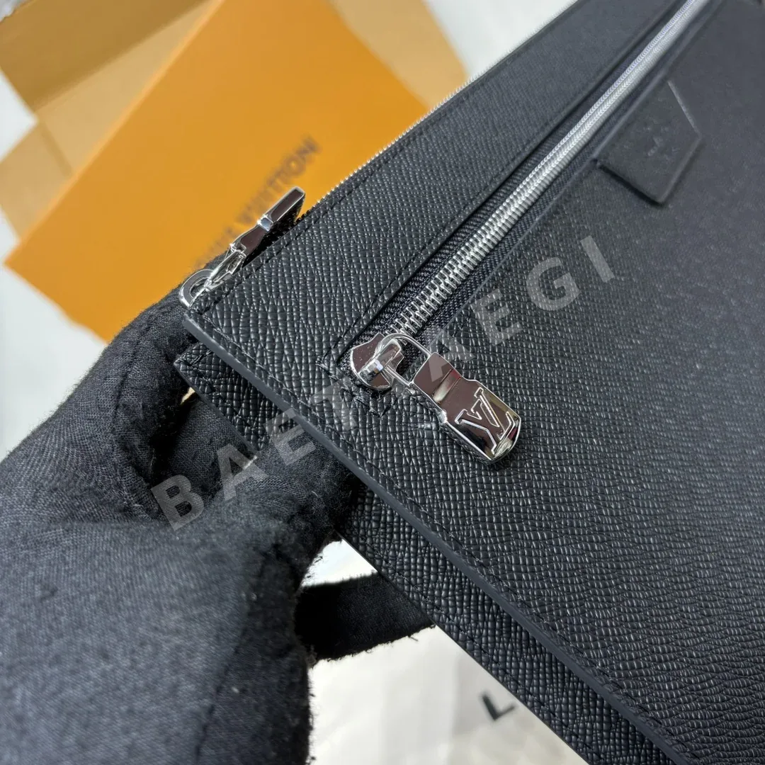 루이비통 포쉐트 24 H 클러치 가방 M30965 상세 이미지 8