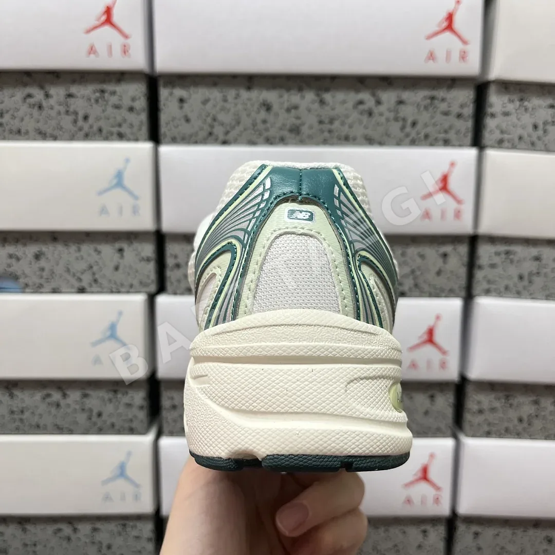 뉴발란스 [XY] 740v2 U740MC2 202058 New Balance 740v2 상세 이미지 3