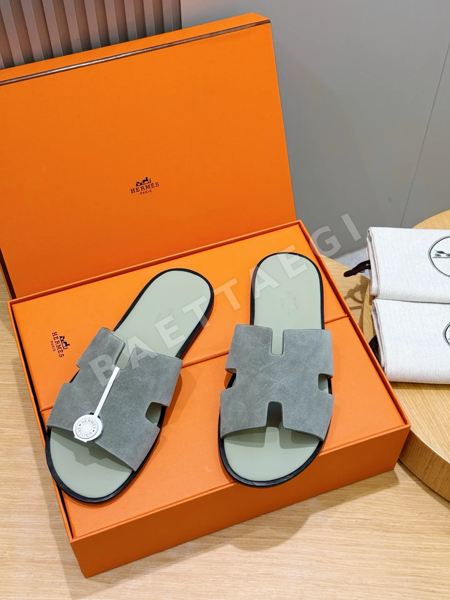 에르메스 이즈미르 샌들 155889