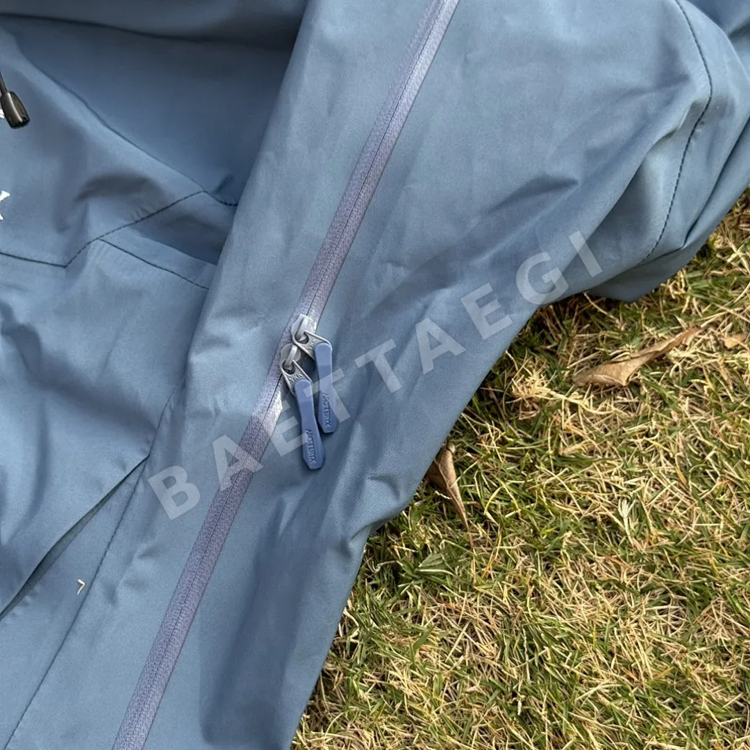 아크테릭스 [TZ] 알파 SV 자켓 6세대 문릿 블루 200132 Arc'teryx Alpha SV Jacket 6 Moonlit 상세 이미지 11