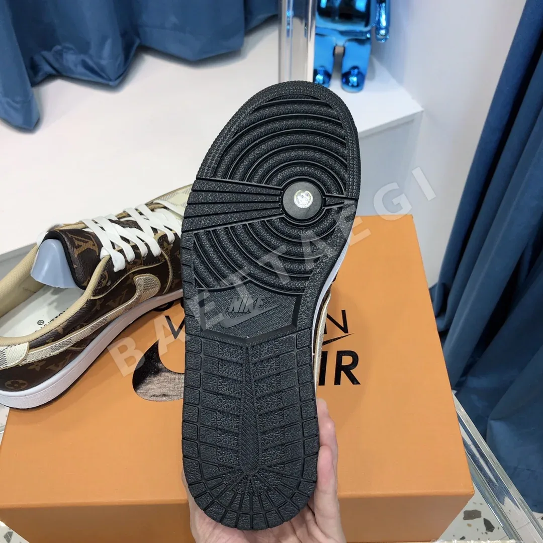 오프화이트 신발 상세 이미지 9