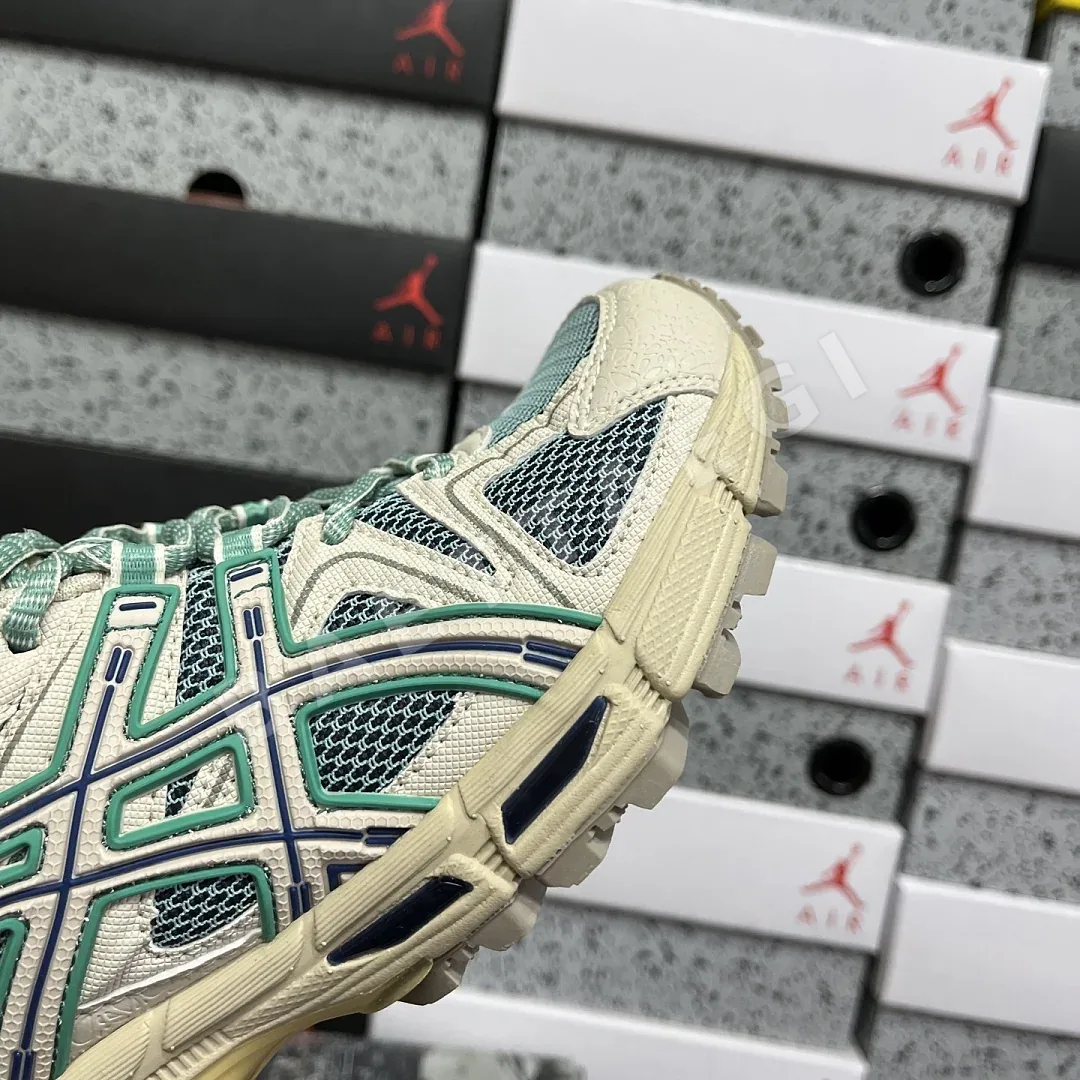 아식스 [XY] 젤 카하나 8 1012A978-302 200353 Asics Gel-Kahana 8 상세 이미지 7