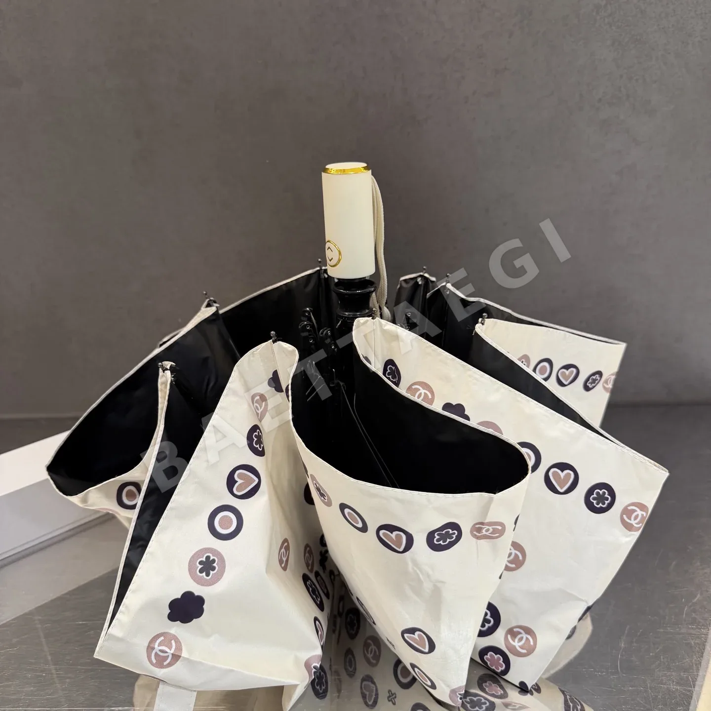 샤넬 우산 85367 Chanel Umbrella 상세 이미지 5