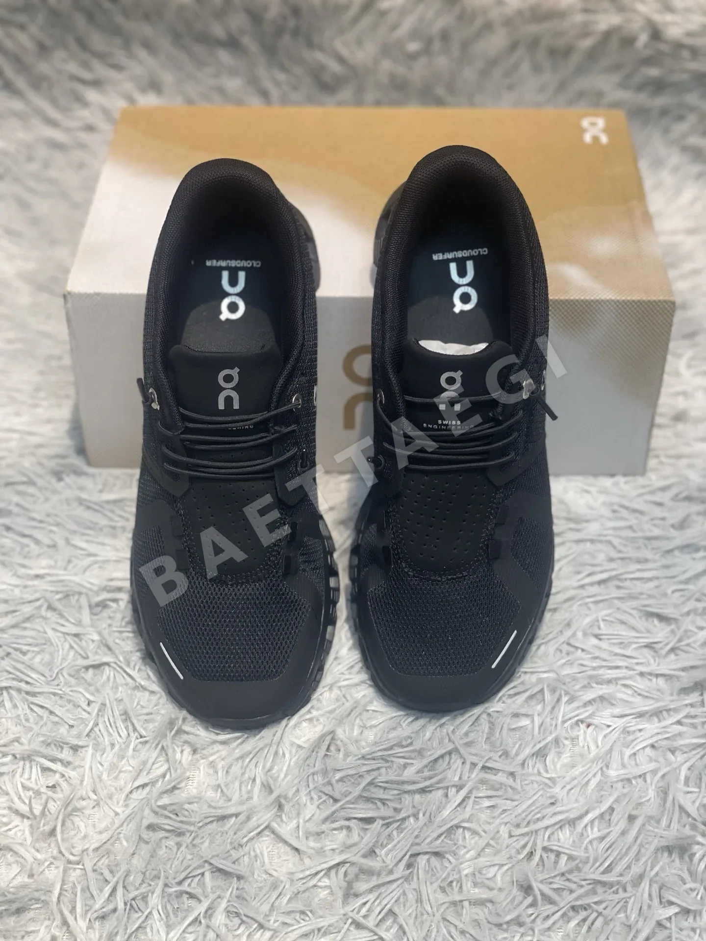 ON OnRun Cloud 6 캐주얼 경량 러닝화 상세 이미지 4