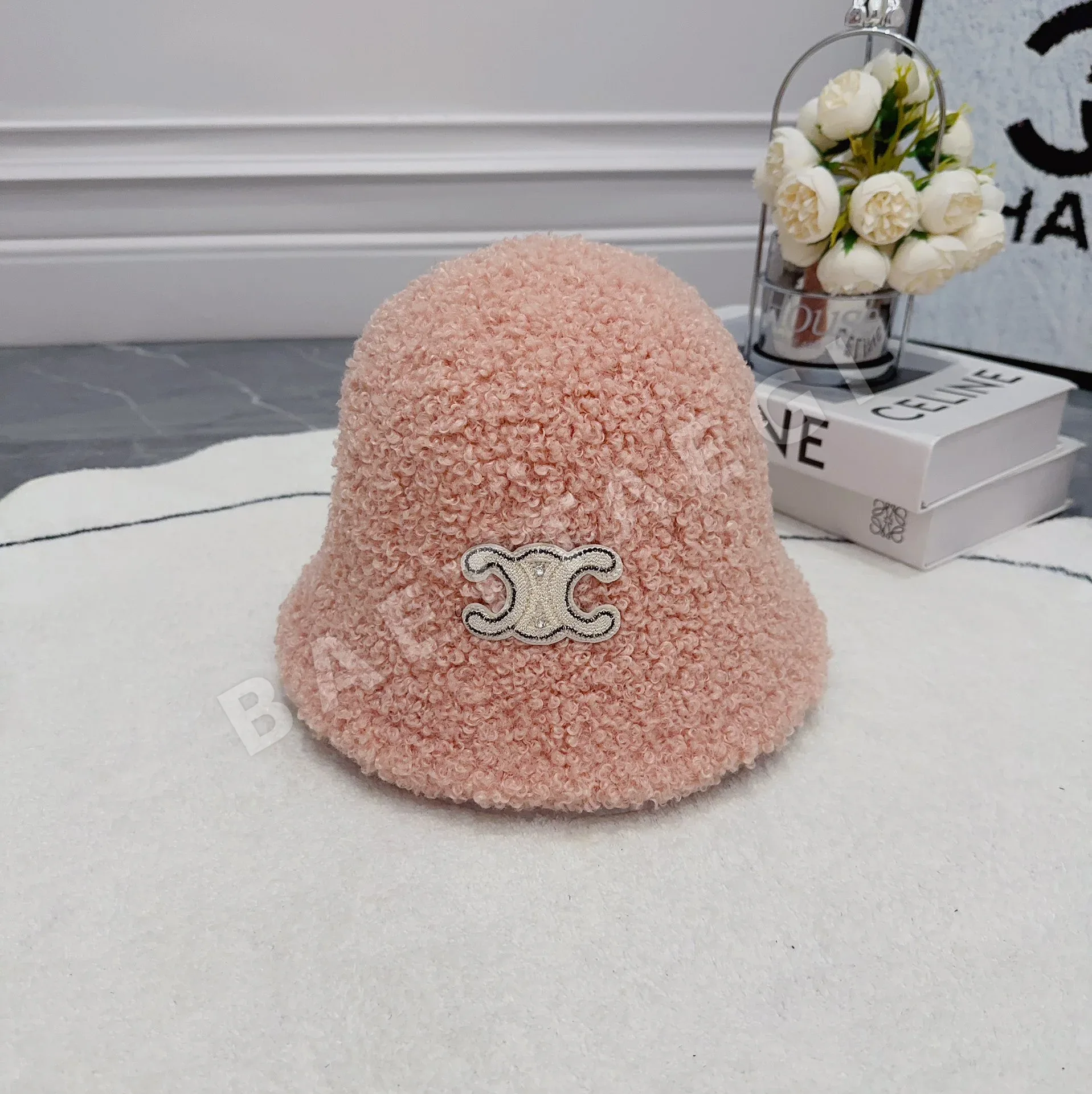 셀린느 램 울 테디버킷 햇 84230