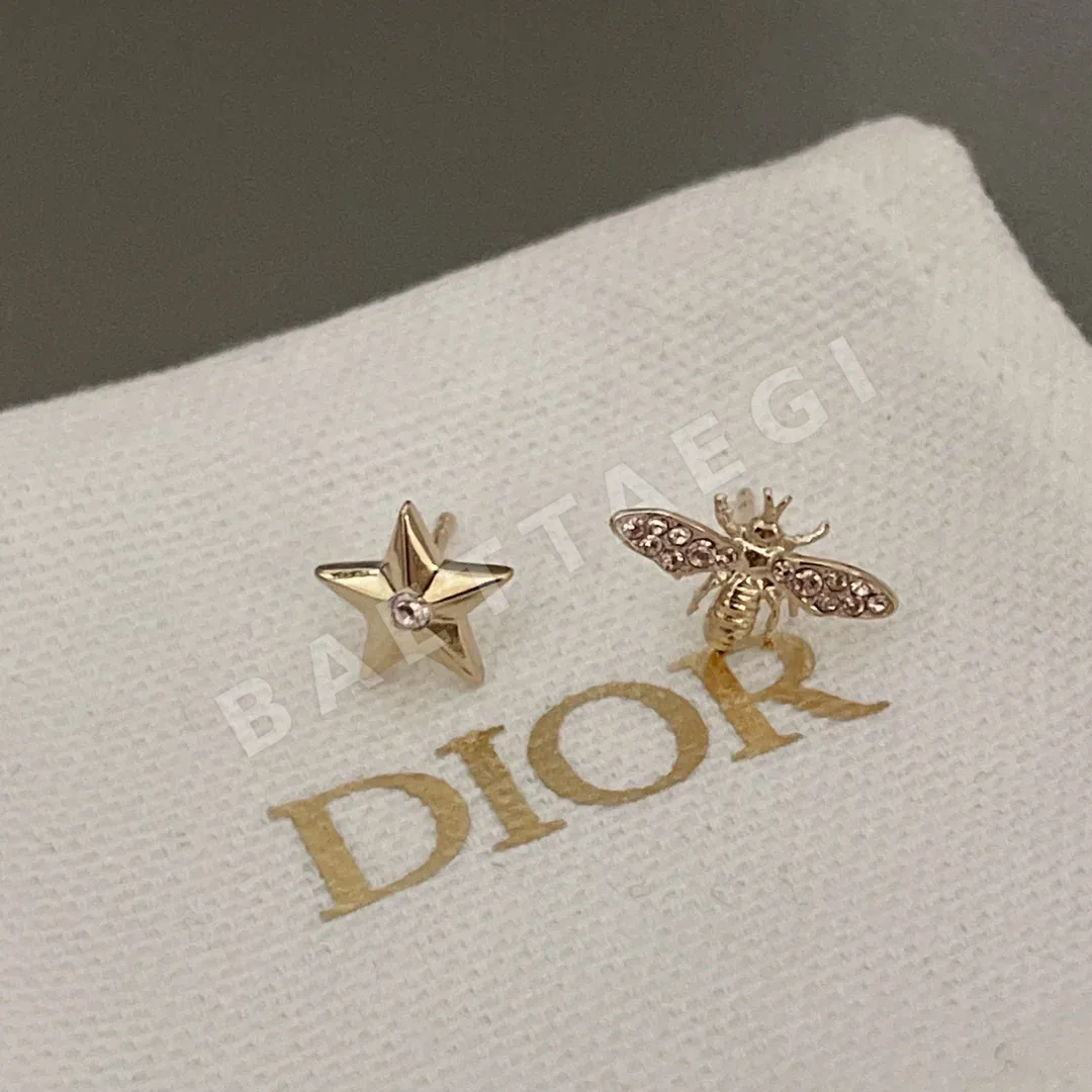 디올 D-Star 비대칭 티어드롭 귀걸이 상세 이미지 9
