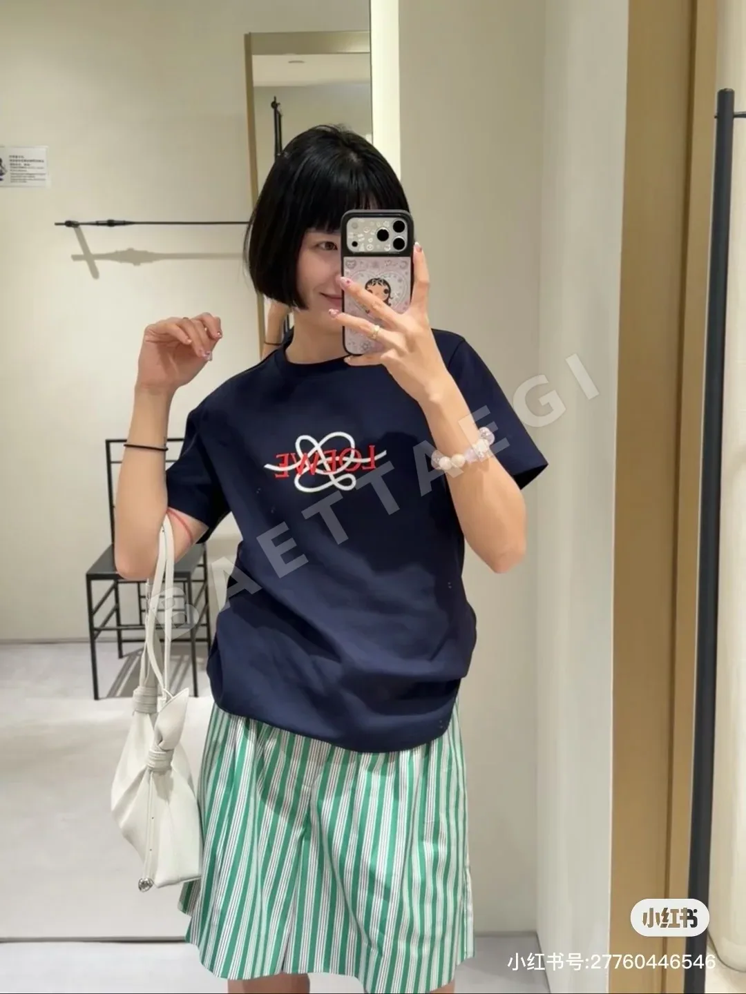 로에베 네이비 자수 코튼 반팔 티셔츠 상세 이미지 8
