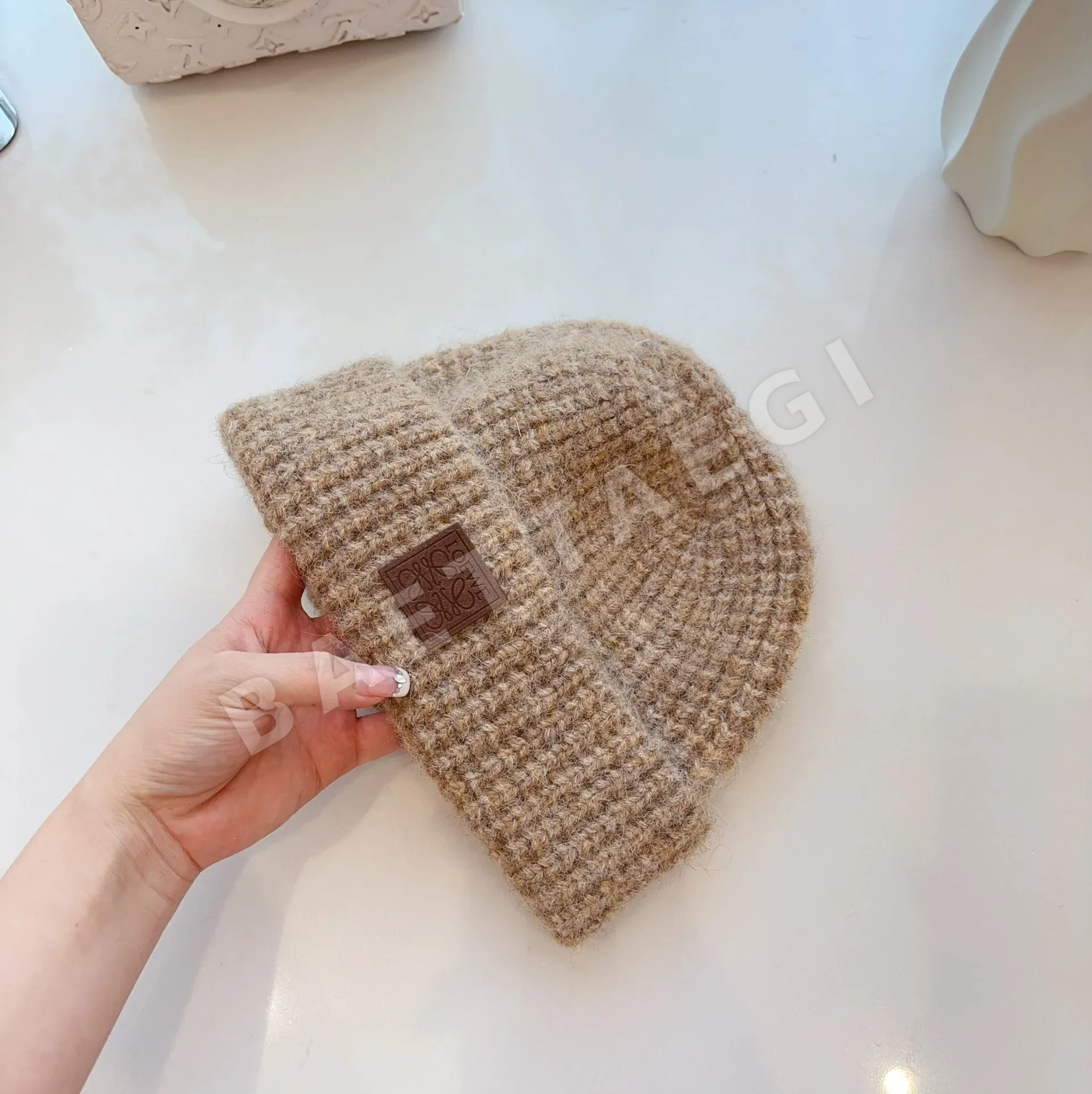 로에베 알파카 울 니트 모자 상세 이미지 2