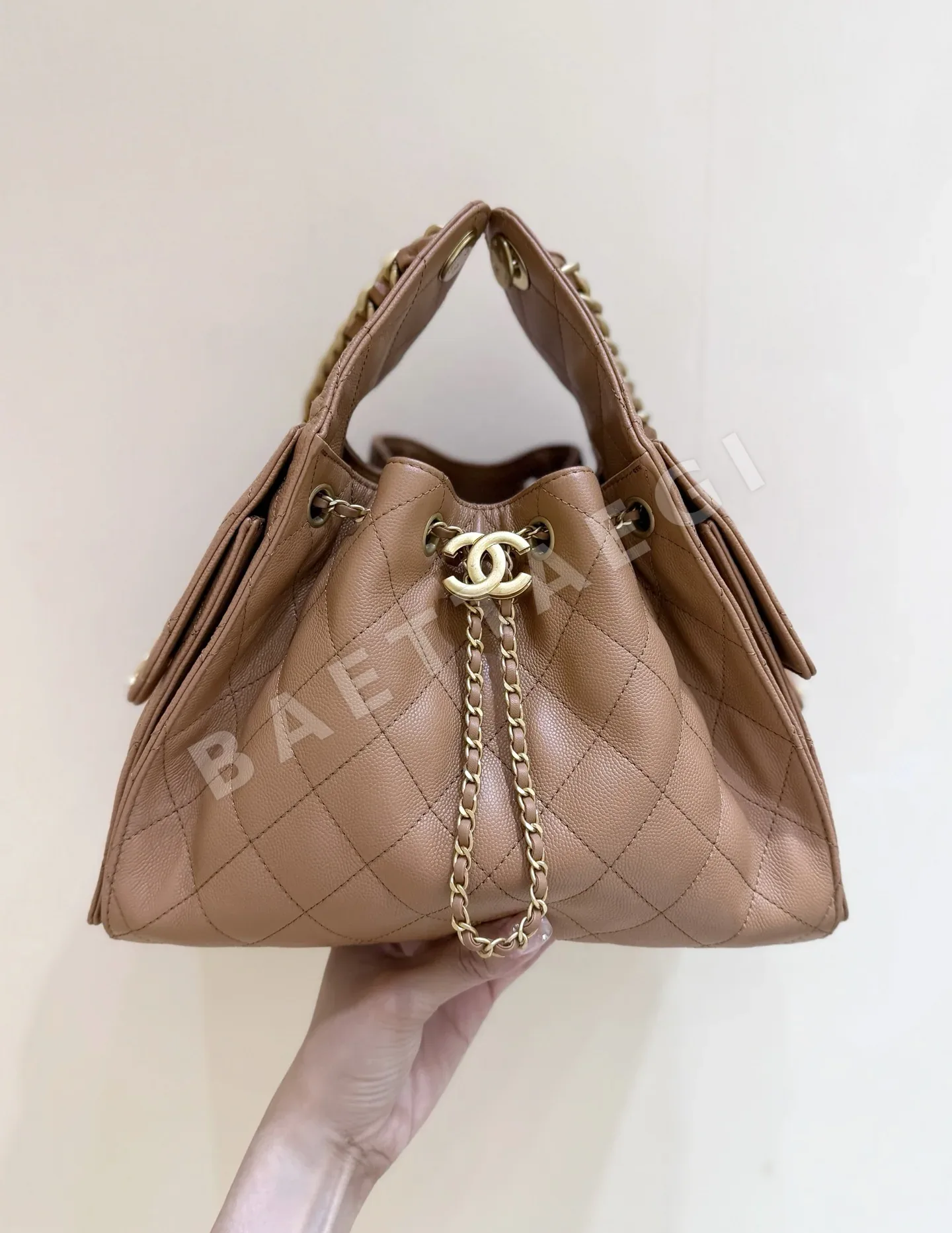 샤넬 25백 카라멜 색상 소가죽 가방 AS5293 상세 이미지 4