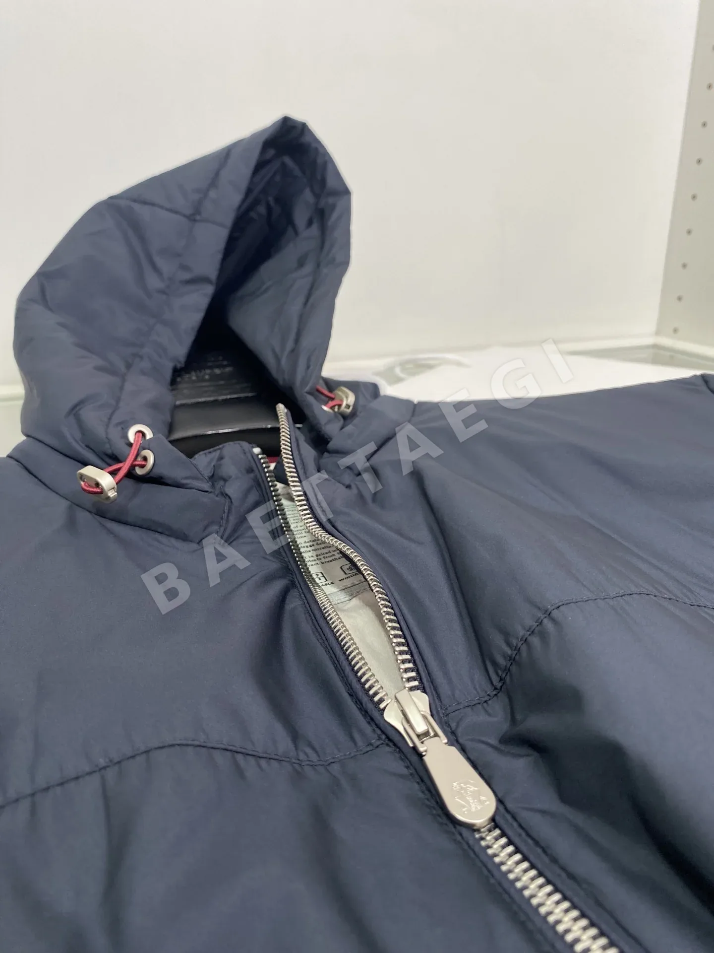 브루넬로쿠치넬리 클래식 퀼팅 후드 자켓 상세 이미지 4