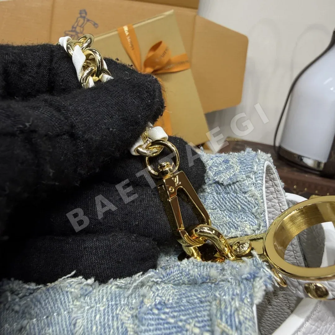 루이비통 캡슐린 미니 데님 핸드백 M28305 상세 이미지 9