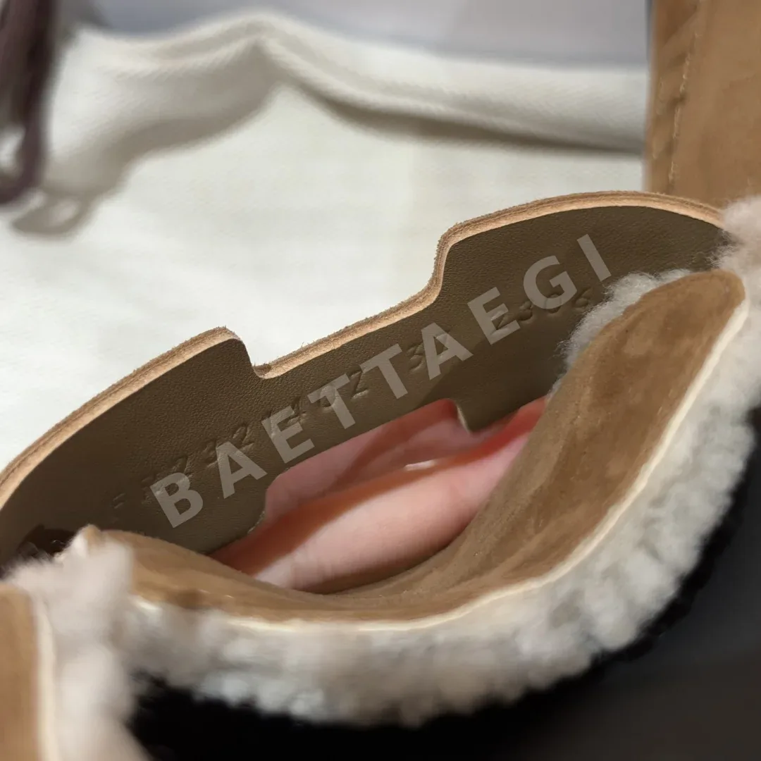 에르메스 샌들 브라운 스웨이드 상세 이미지 5