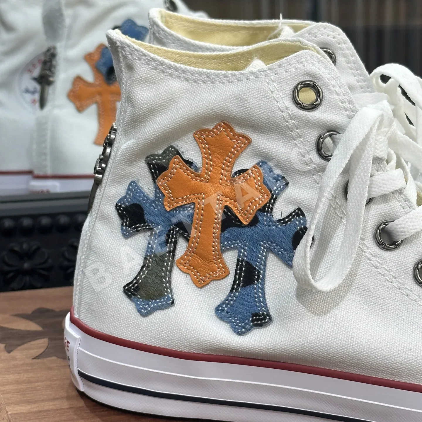 크롬하츠 신발 164049 Chrome Hearts Sneakers 상세 이미지 3
