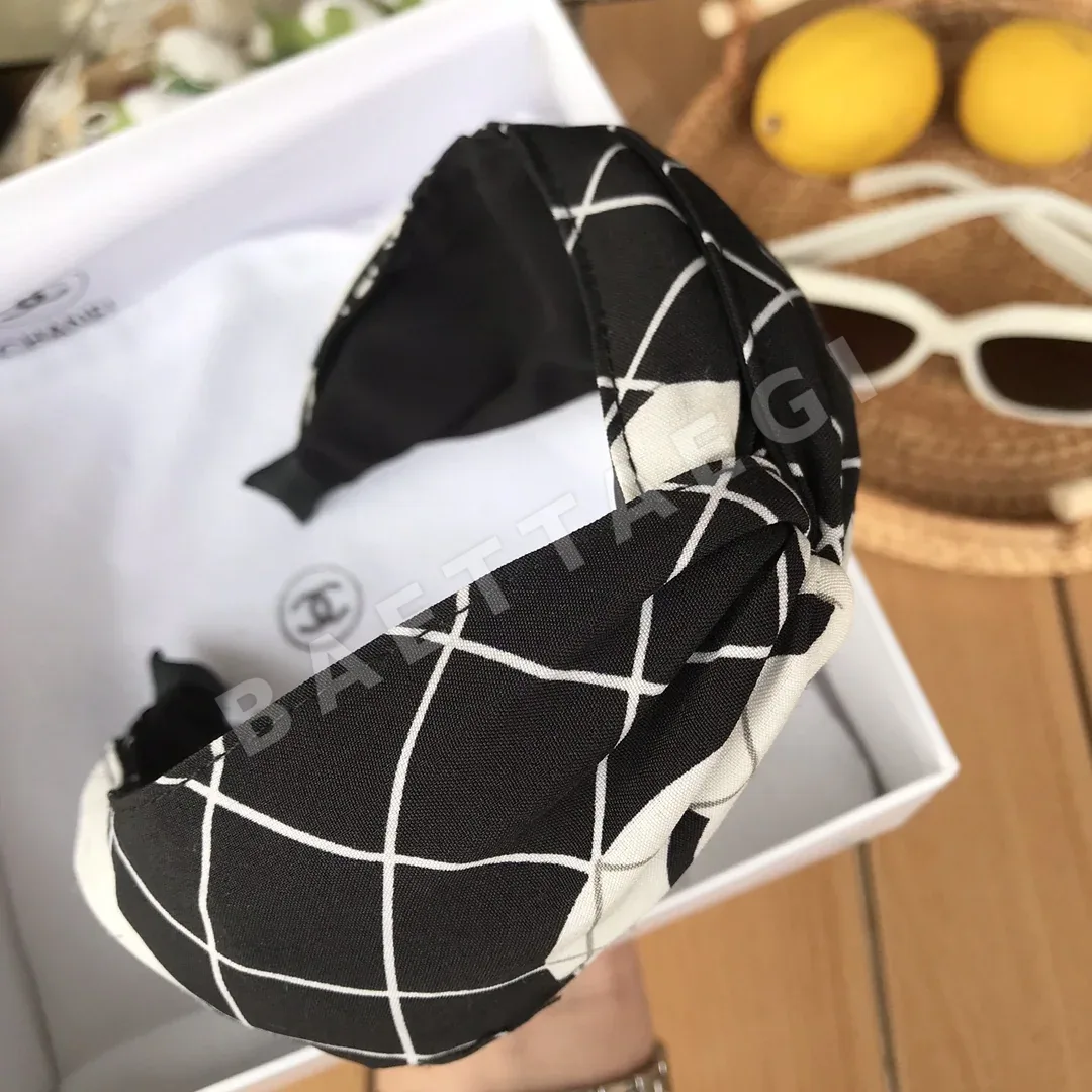 샤넬 흑백 크로스 헤드밴드 헤어악세 상세 이미지 7