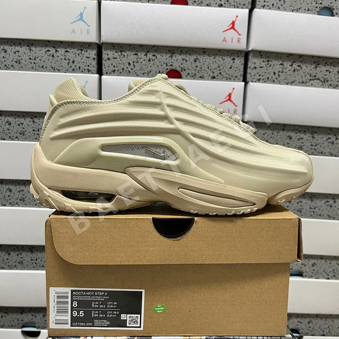 나이키 [MAX] 핫 스텝 2 DZ7293-200 201163 Nike Hot Step 2 Drake NOCTA Rattan