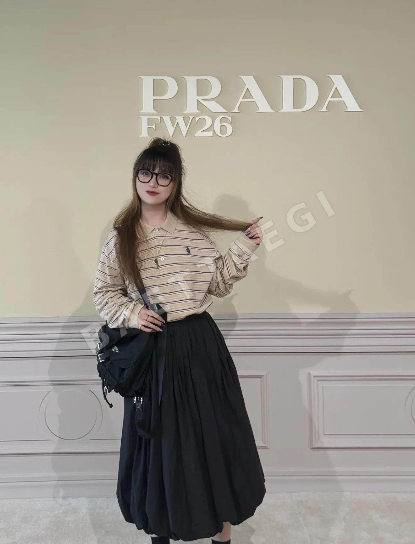 프라다 자수 스트라이프 크롭 네이비 긴팔 폴로셔츠 상세 이미지 7