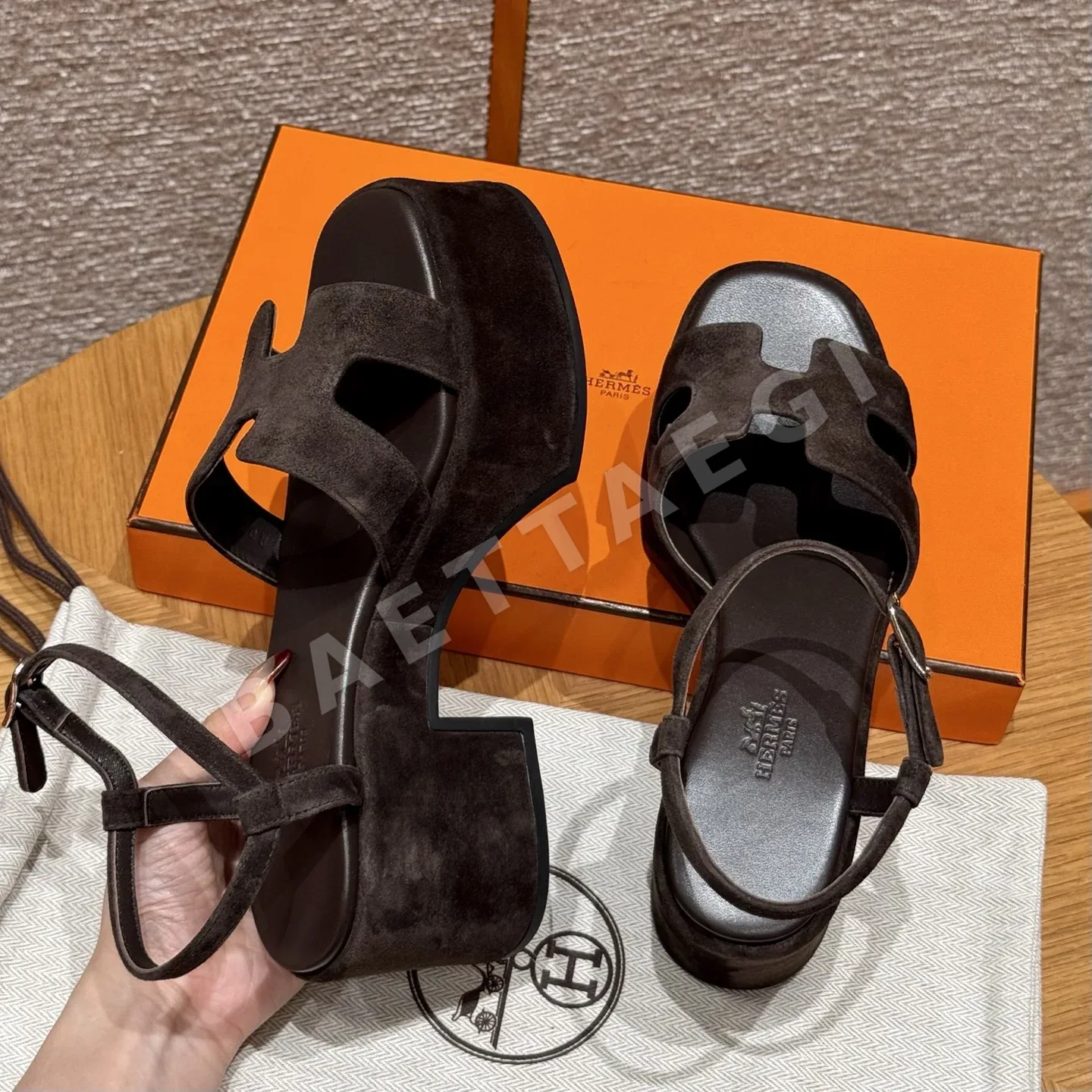에르메스 잼30 샌들 에베네브라운 가죽 7.5 cm 힐 상세 이미지 7
