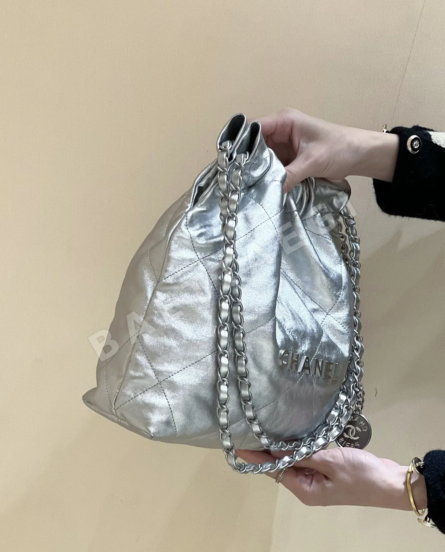 샤넬 22백 송아지가죽 가방 AS3260 상세 이미지 3