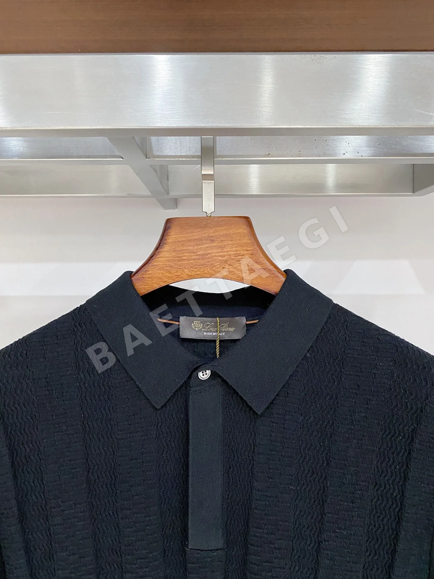 로로피아나 남성 린넨 혼방 반팔 티셔츠 상세 이미지 3