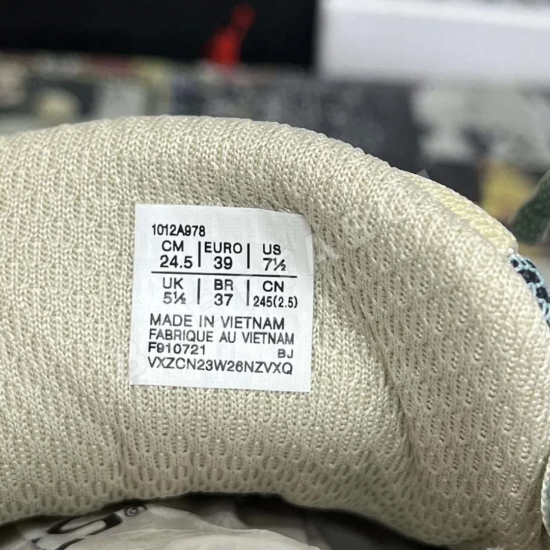 아식스 [XY] 젤 카하나 8 1012A978-302 200353 Asics Gel-Kahana 8 상세 이미지 10
