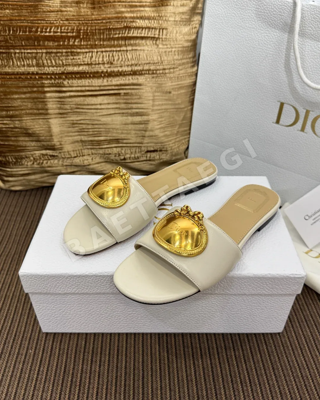 디올 카나쥬 메탈 버클 샌들 상세 이미지 5