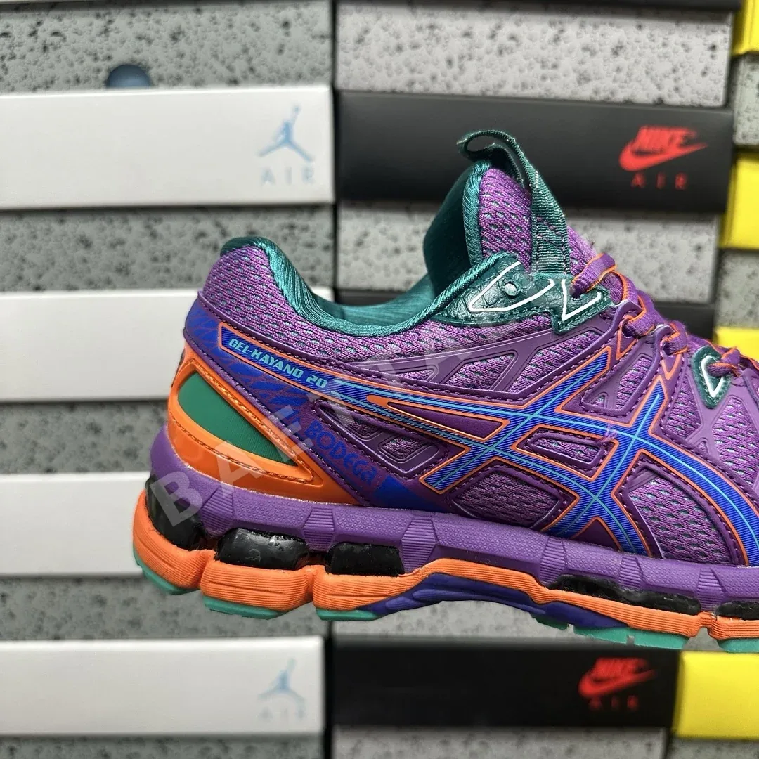 아식스 [KO] 1203A456-500 200432 Asics UB9-S Gel-Kayano 20 Kiko Kostadinov Dark 상세 이미지 5