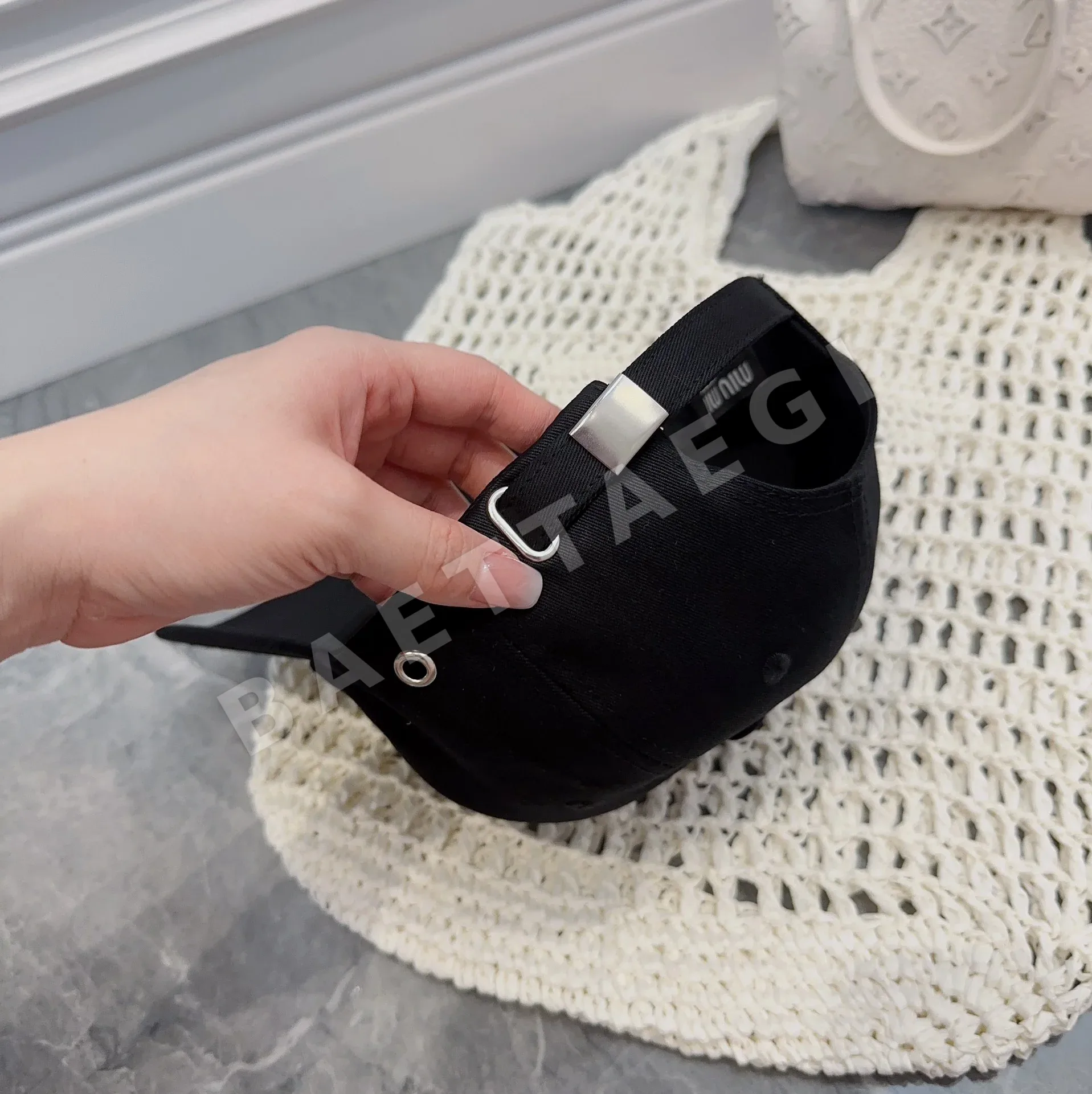 미우미우 모자 79432 Miu Miu Cap 상세 이미지 6