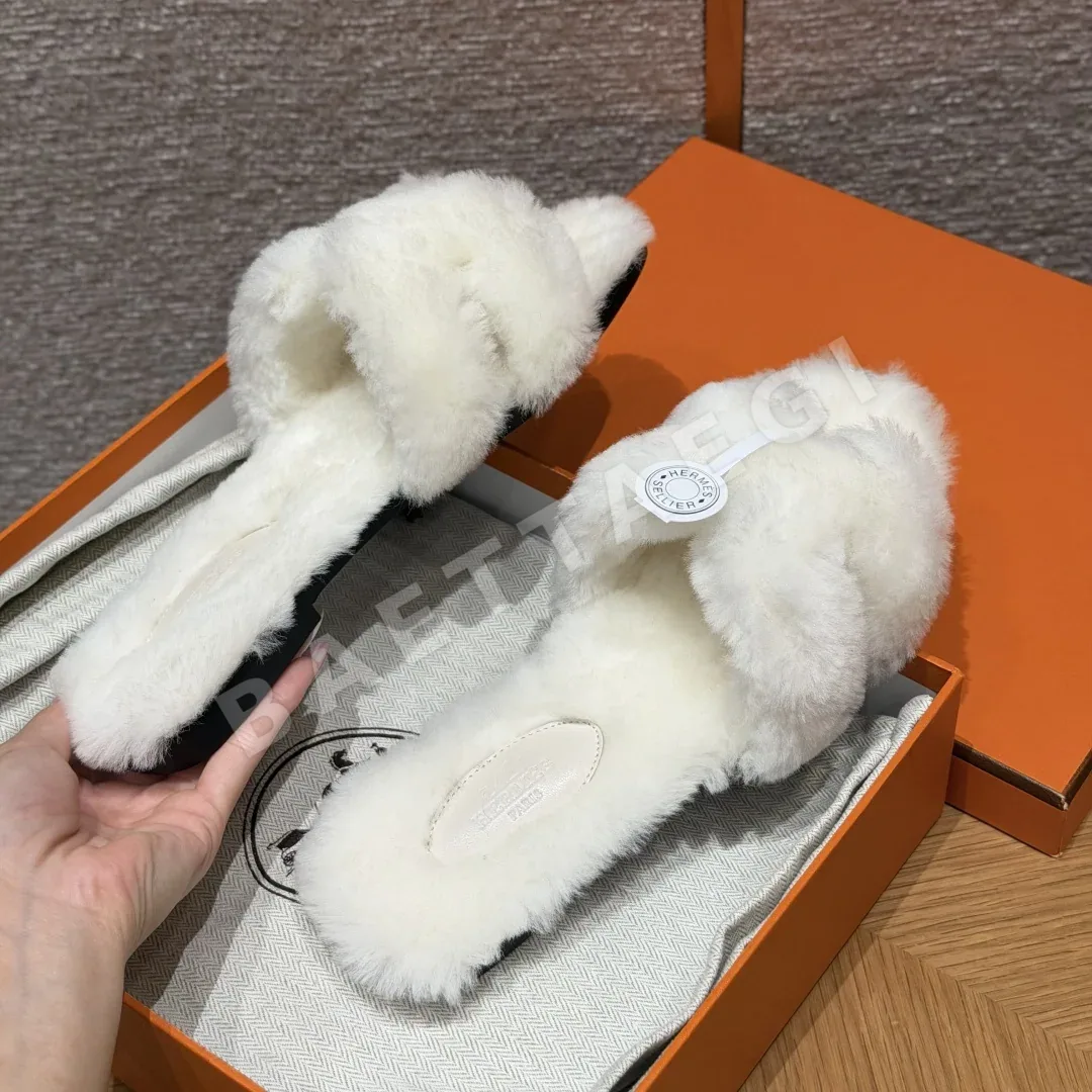 에르메스 오란 샌들 Pure White 울 가죽 H 컷아웃 상세 이미지 4