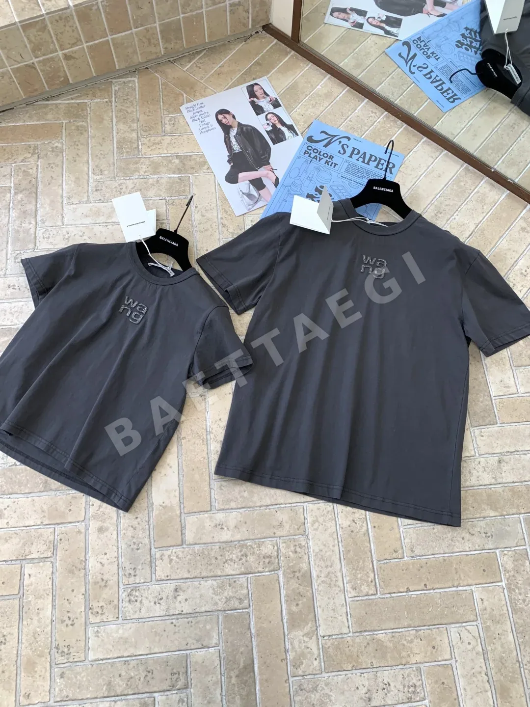 알렉산더왕 크리스탈 라인스톤 장식 반팔 티셔츠