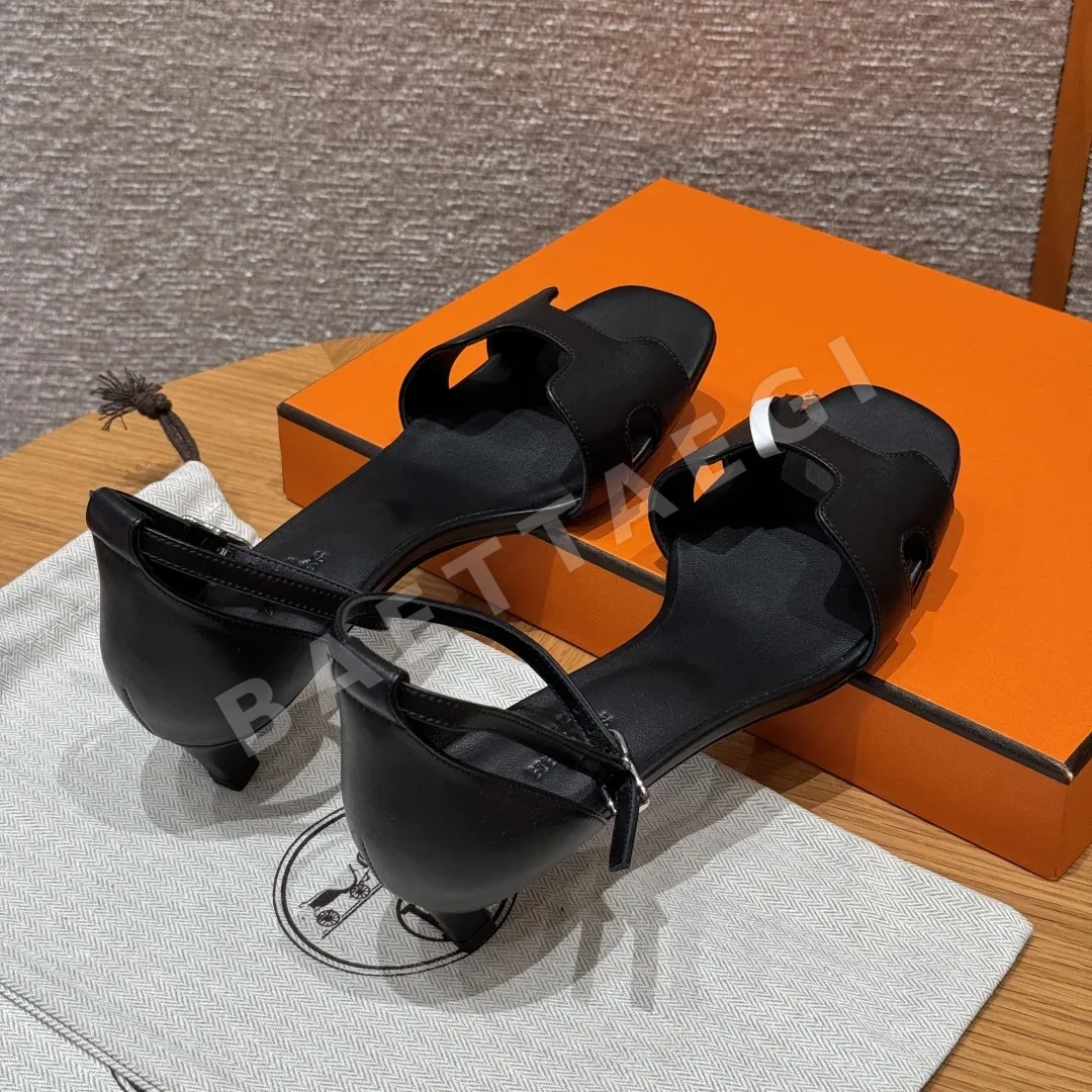 에르메스 조이 40 샌들 블랙 카프스킨 4 cm 힐 상세 이미지 4