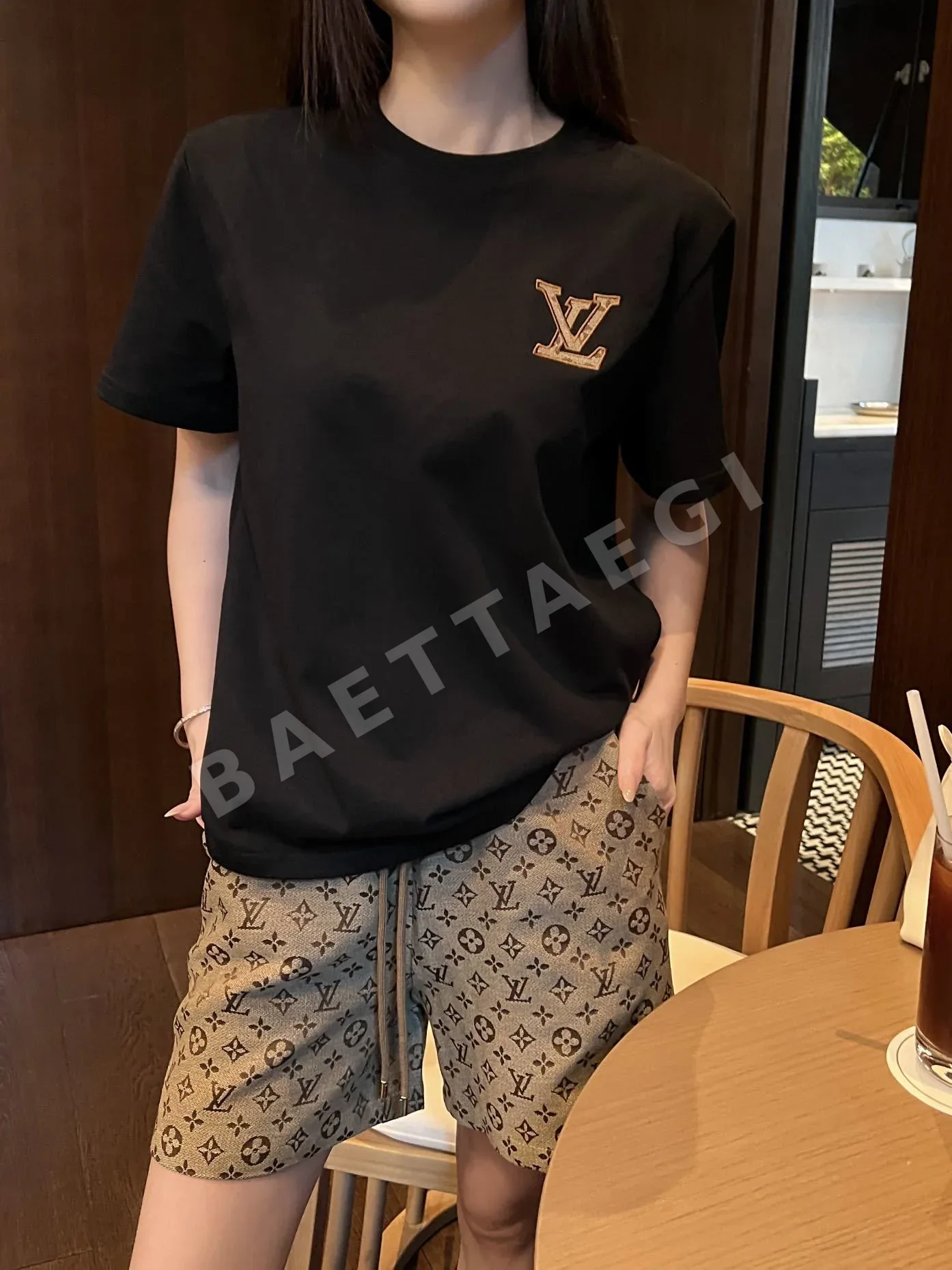루이비통 LV 자수 반팔 티셔츠 세트 96944