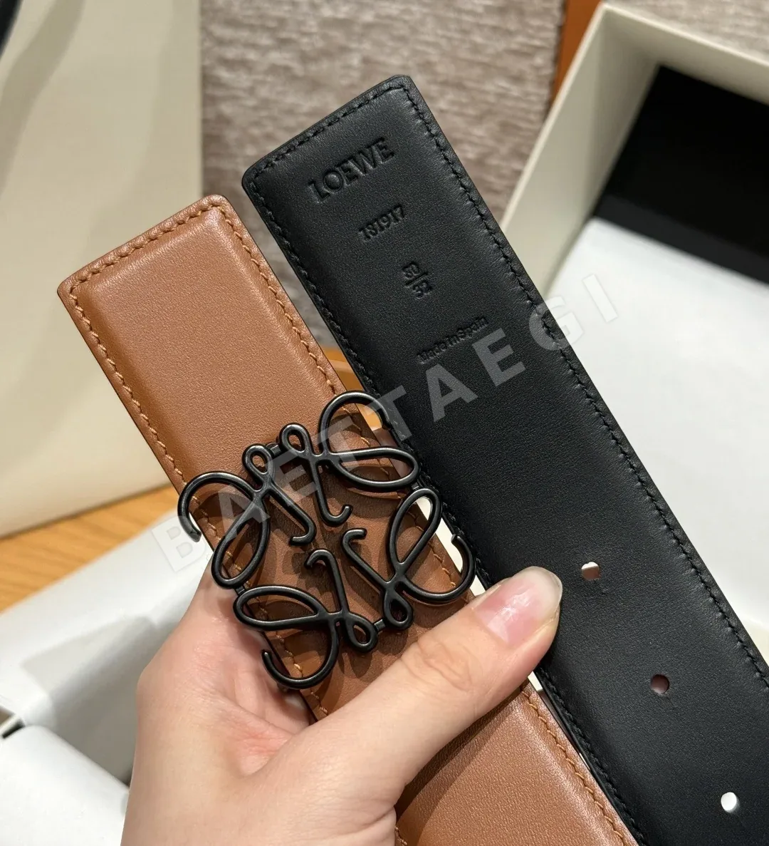 로에베 아나그램 양면 가죽 벨트 상세 이미지 6