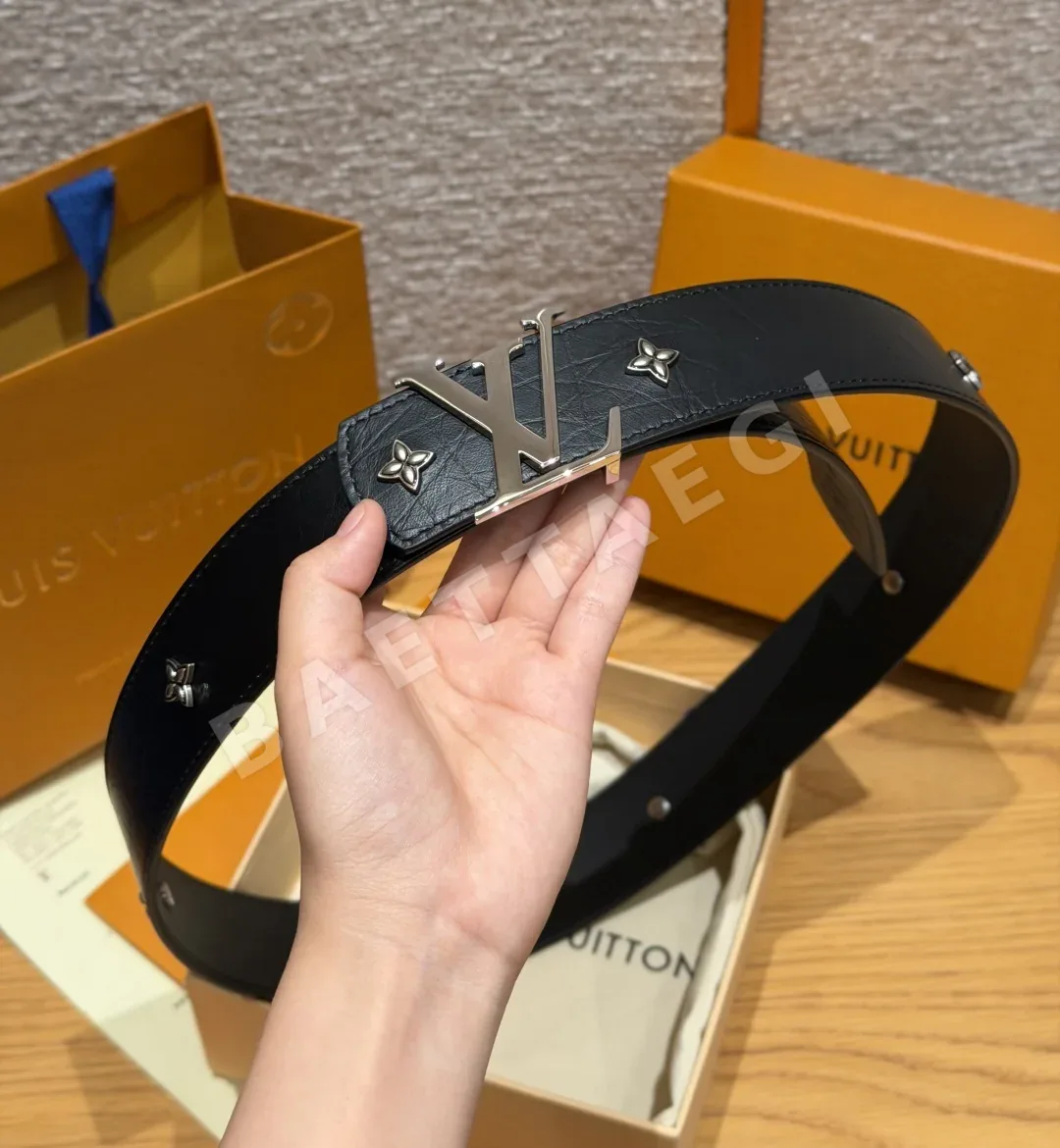 루이비통 LV 모노그램 버클 트리옹 가죽 벨트 상세 이미지 9