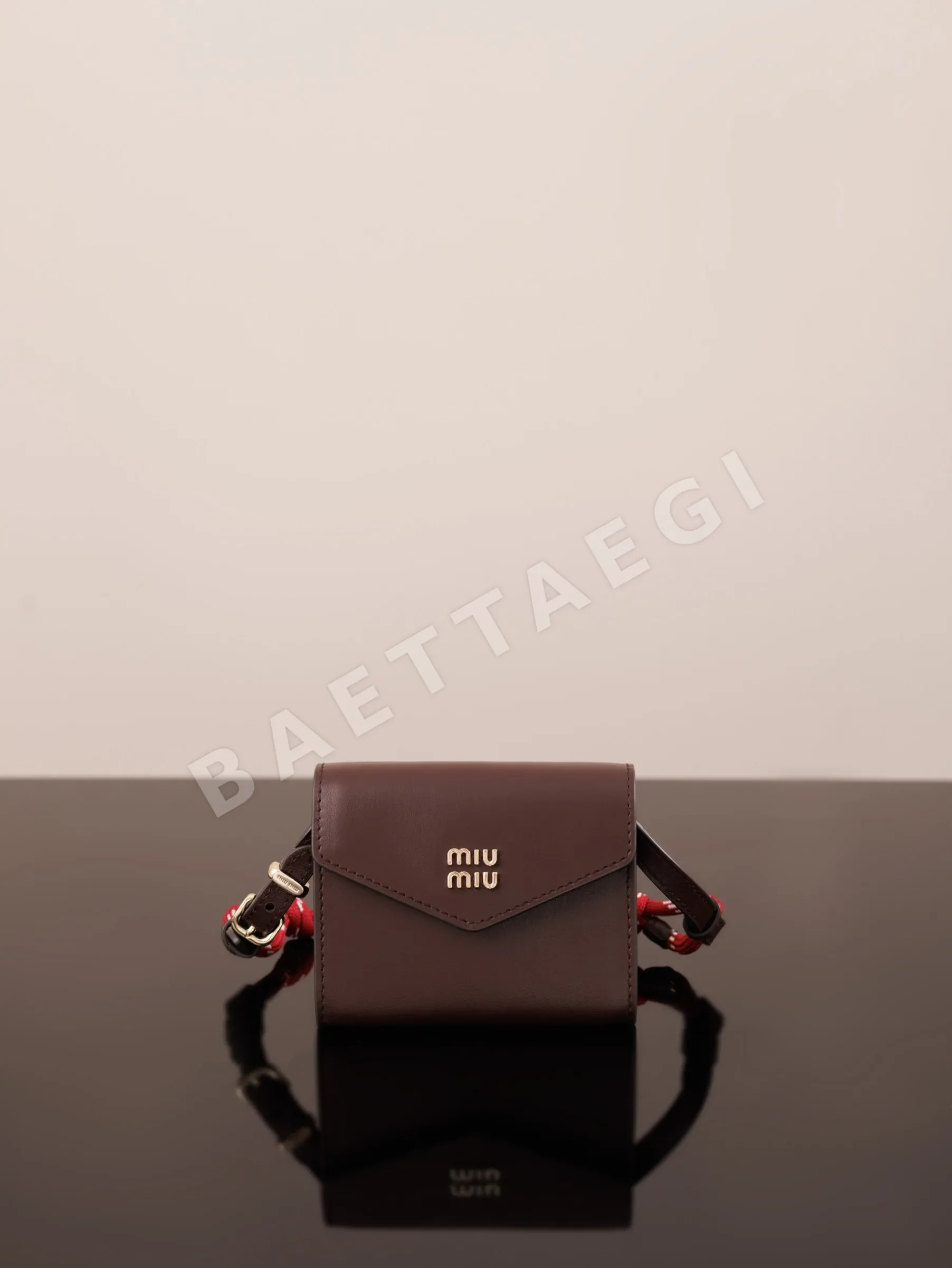 미우미우 지갑 22142