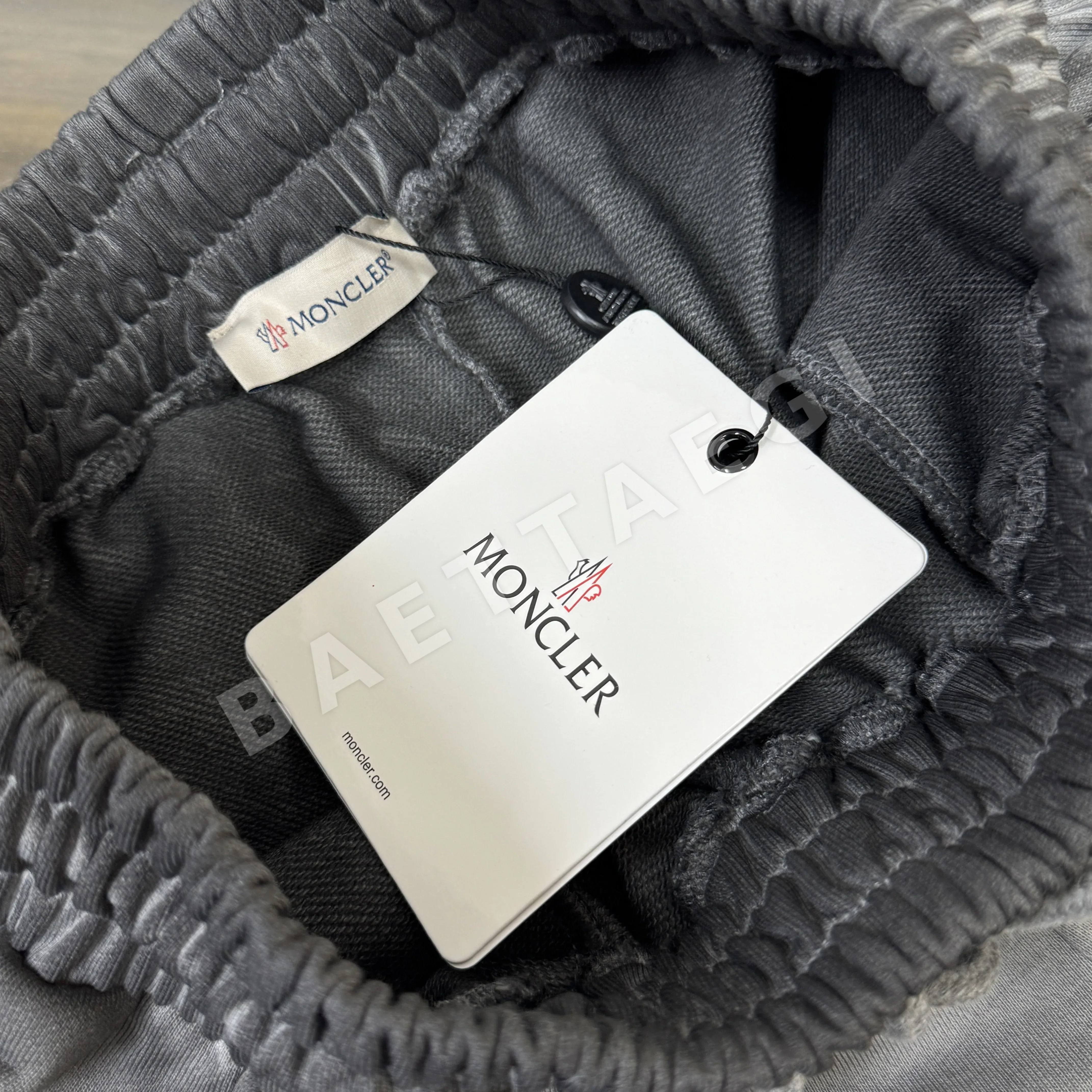 몽클레르 남성 반바지 52681 Moncler Shorts 상세 이미지 15