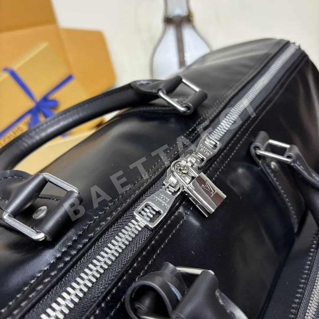 루이비통 키폴 카고 반둘리에 여행 가방 M13992 상세 이미지 8